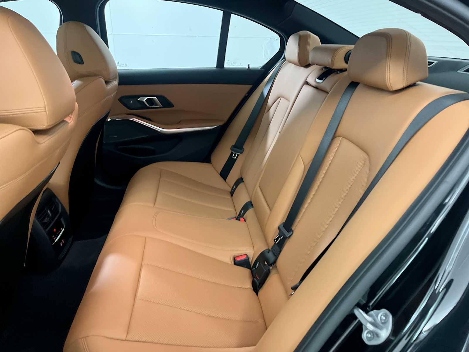 Thumbnail: 2026 BMW 3 Series - 25