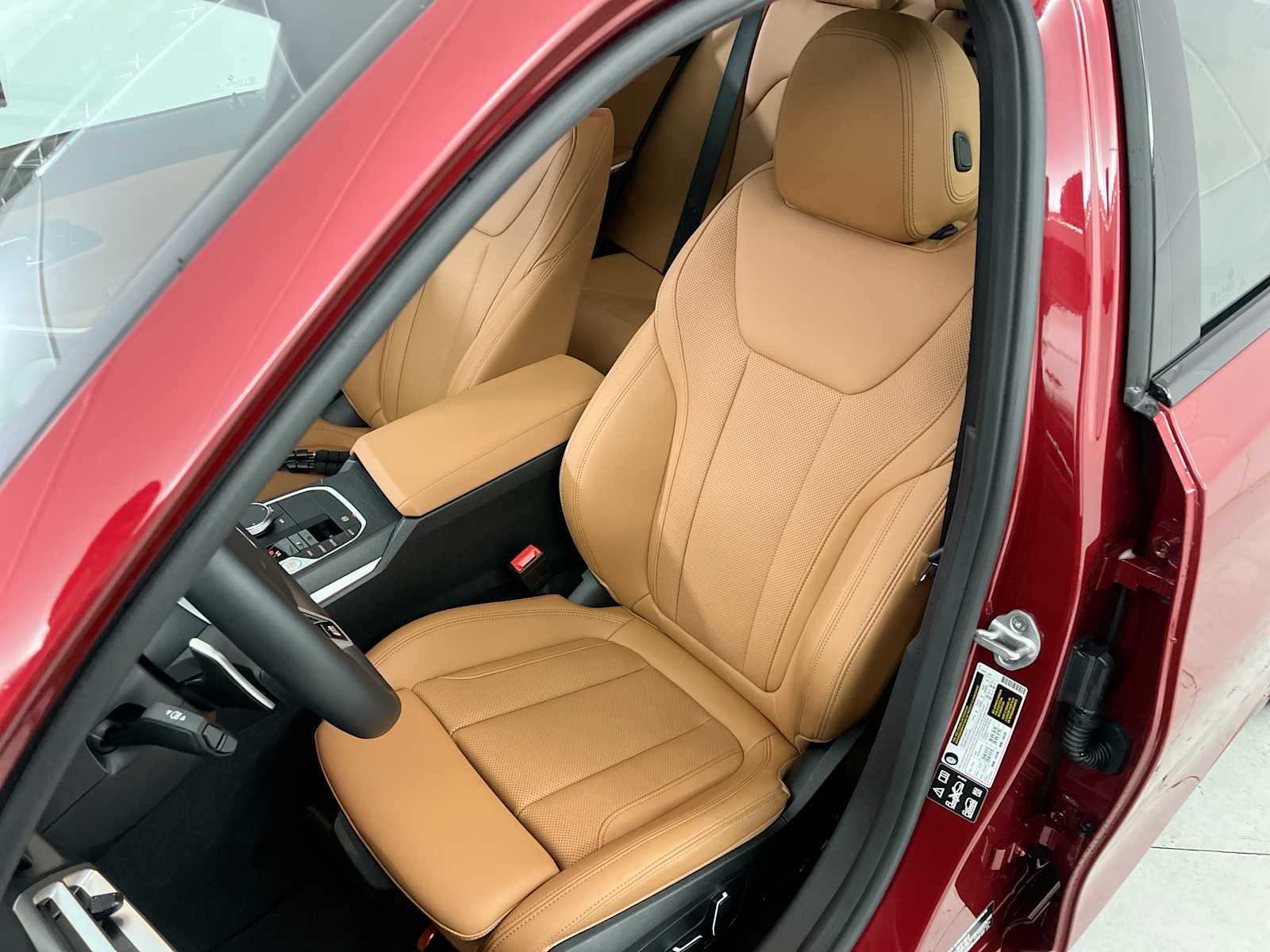 Thumbnail: 2026 BMW 3 Series - 13