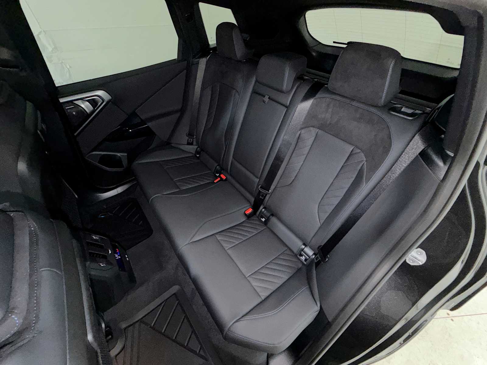 Thumbnail: 2026 BMW X3 - 24