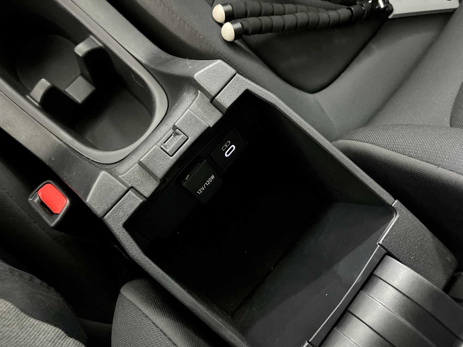 Thumbnail: 2024 Toyota Corolla Cross - 27