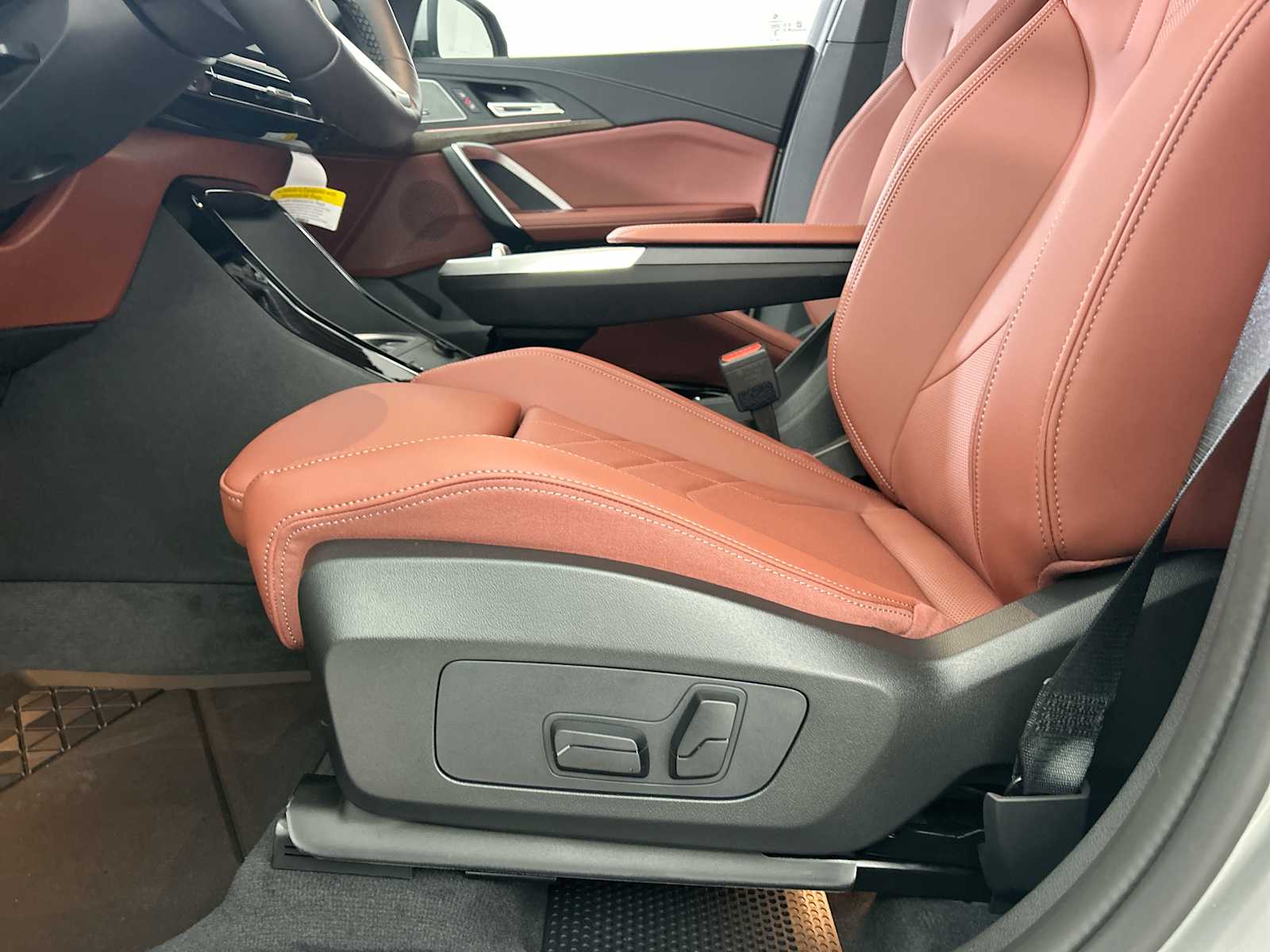 Thumbnail: 2026 BMW X1 - 14