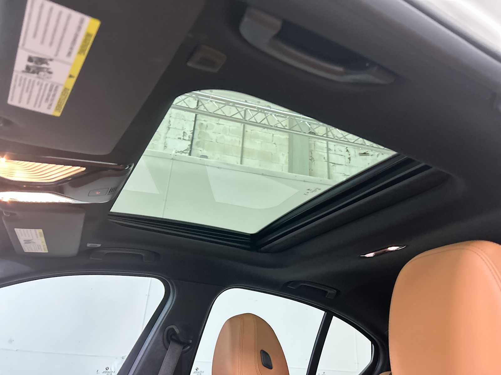 Thumbnail: 2023 BMW 3 Series - 16