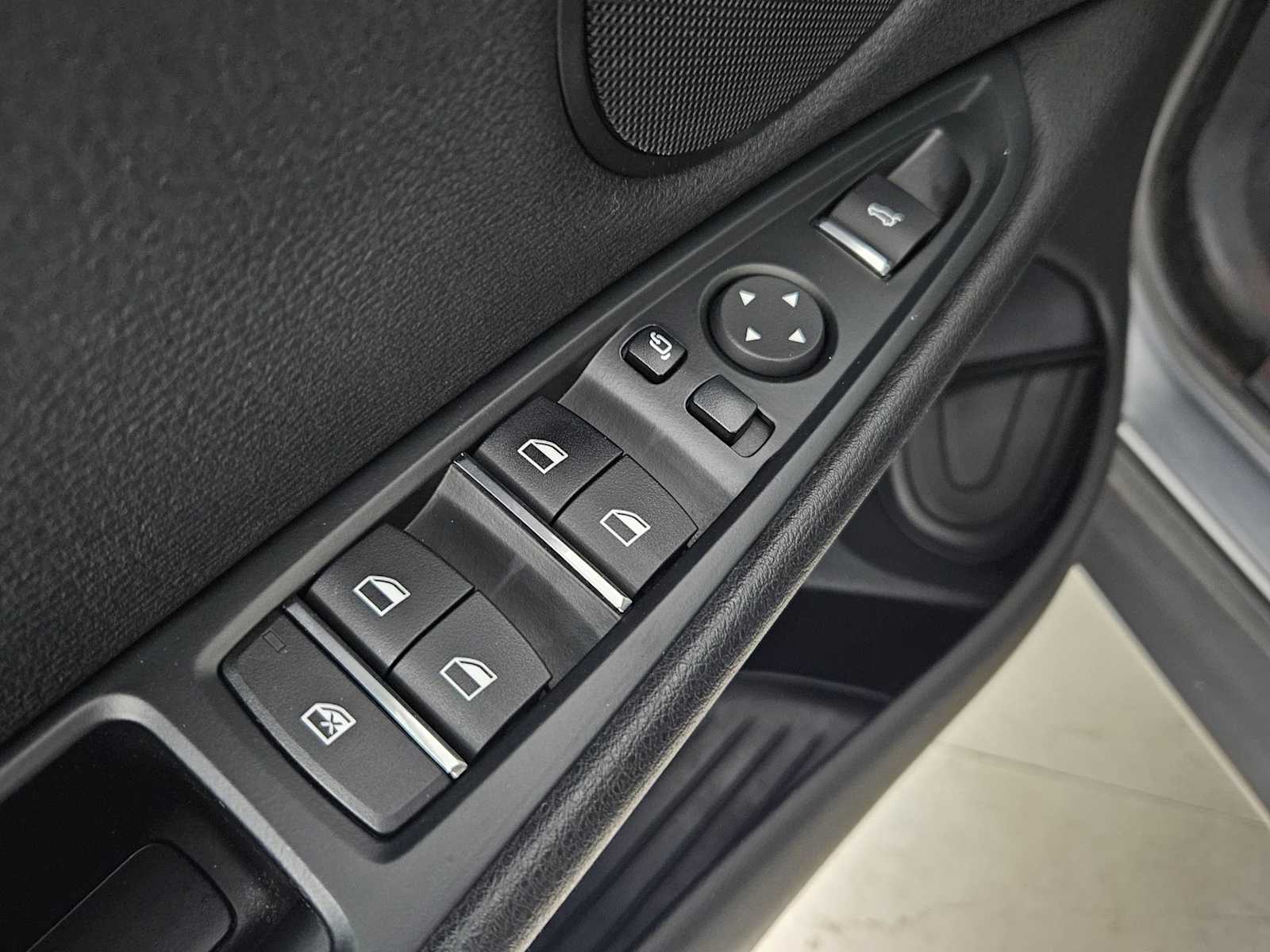 Thumbnail: 2017 BMW X5 - 16
