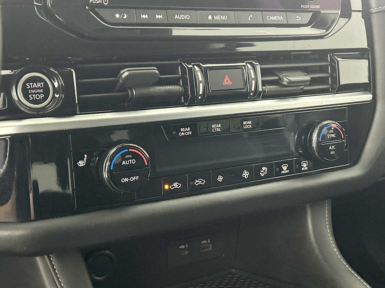 Thumbnail: 2022 Nissan Pathfinder - 16