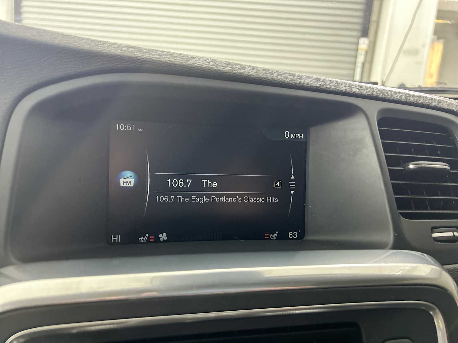 Thumbnail: 2015 Volvo S60 - 12