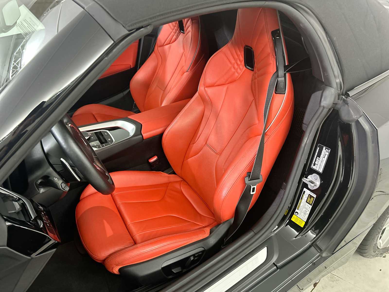 Thumbnail: 2024 BMW Z4 - 13