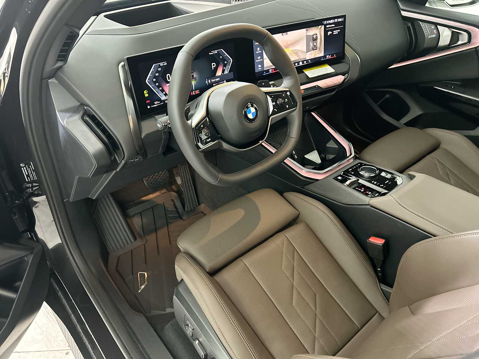 Thumbnail: 2026 BMW X3 - 11