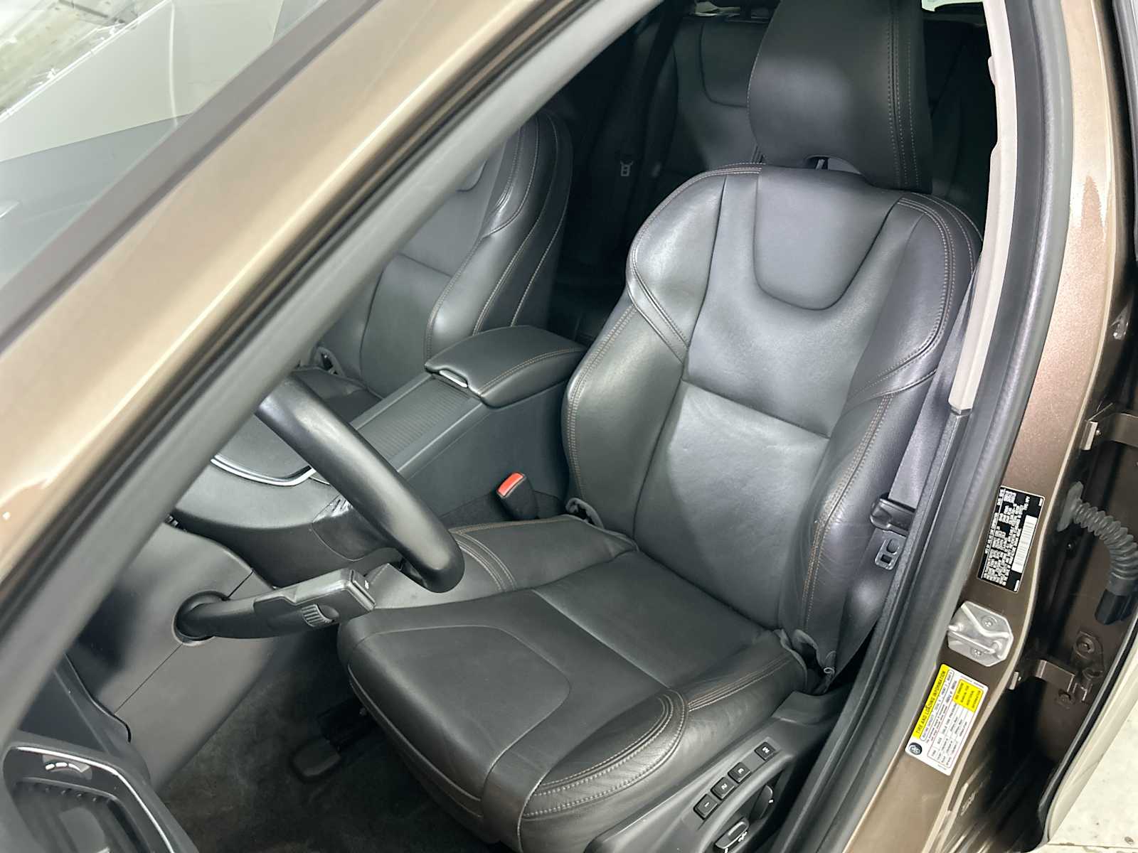 Thumbnail: 2015 Volvo S60 - 13