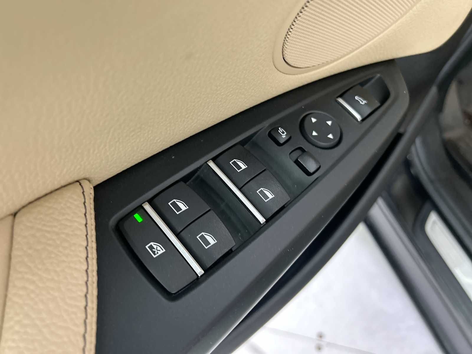 Thumbnail: 2017 BMW X3 - 15
