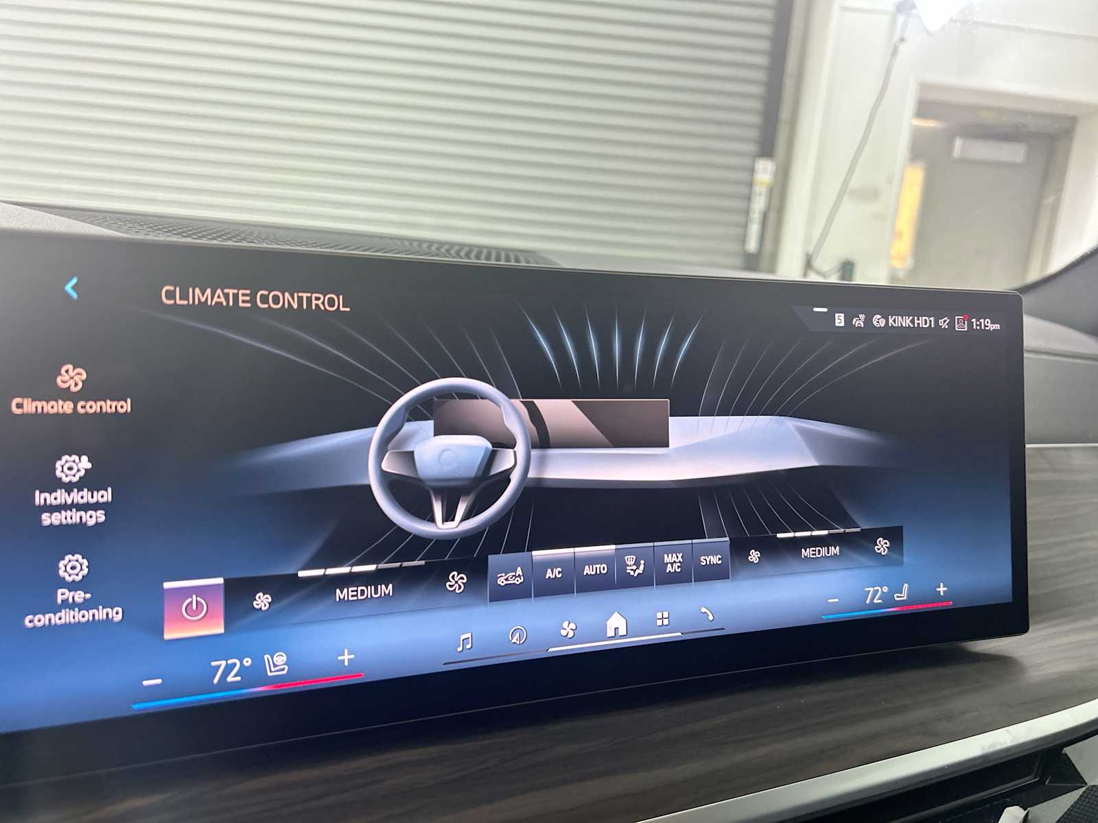 Thumbnail: 2026 BMW X5 - 17