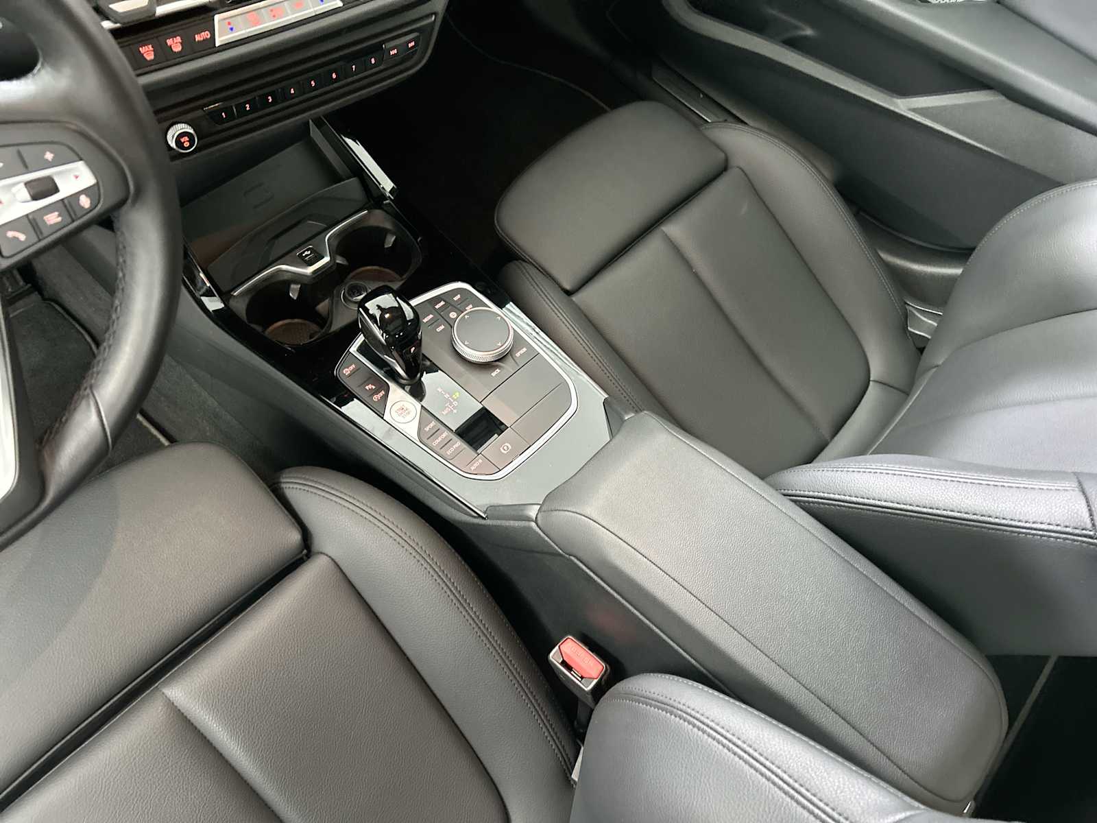 Thumbnail: 2024 BMW 2 Series - 23