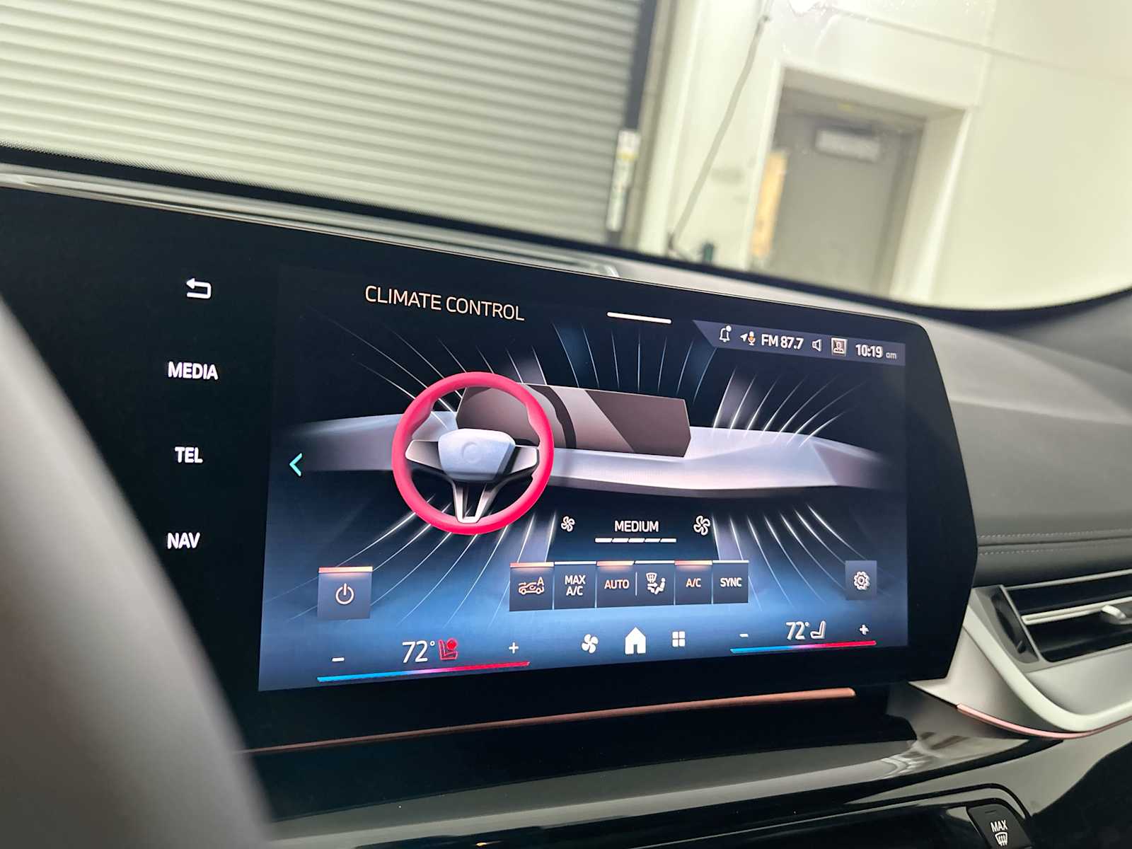 Thumbnail: 2026 BMW X1 - 17