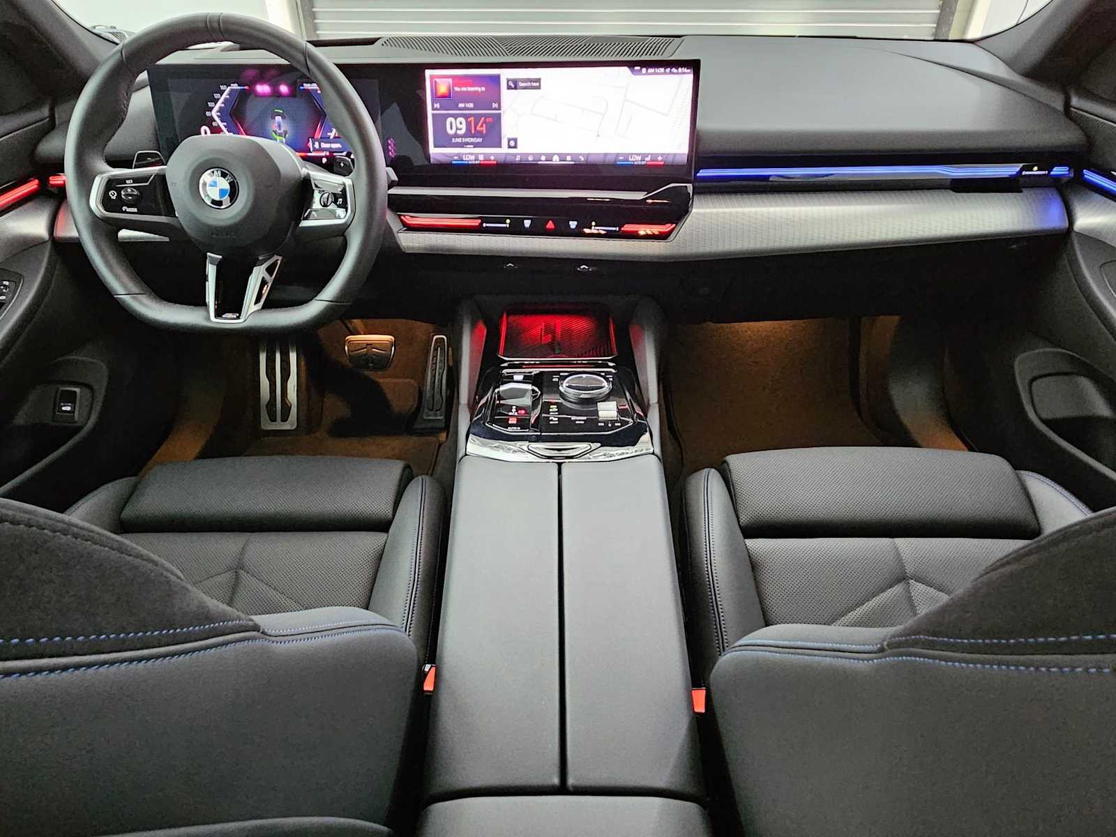 2024 BMW 5 Series 530i xDrive 14