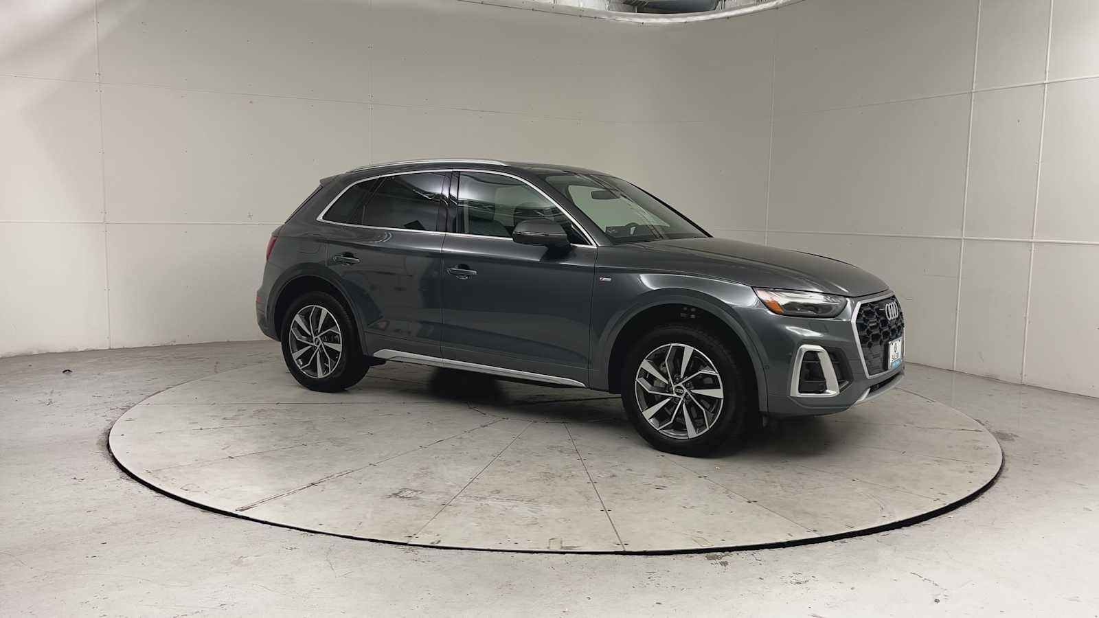 Thumbnail: 2023 Audi Q5 - 8