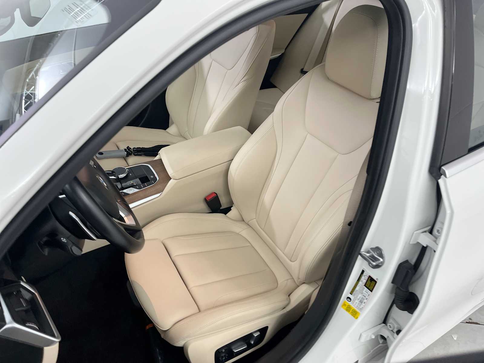 Thumbnail: 2019 BMW 3 Series - 13