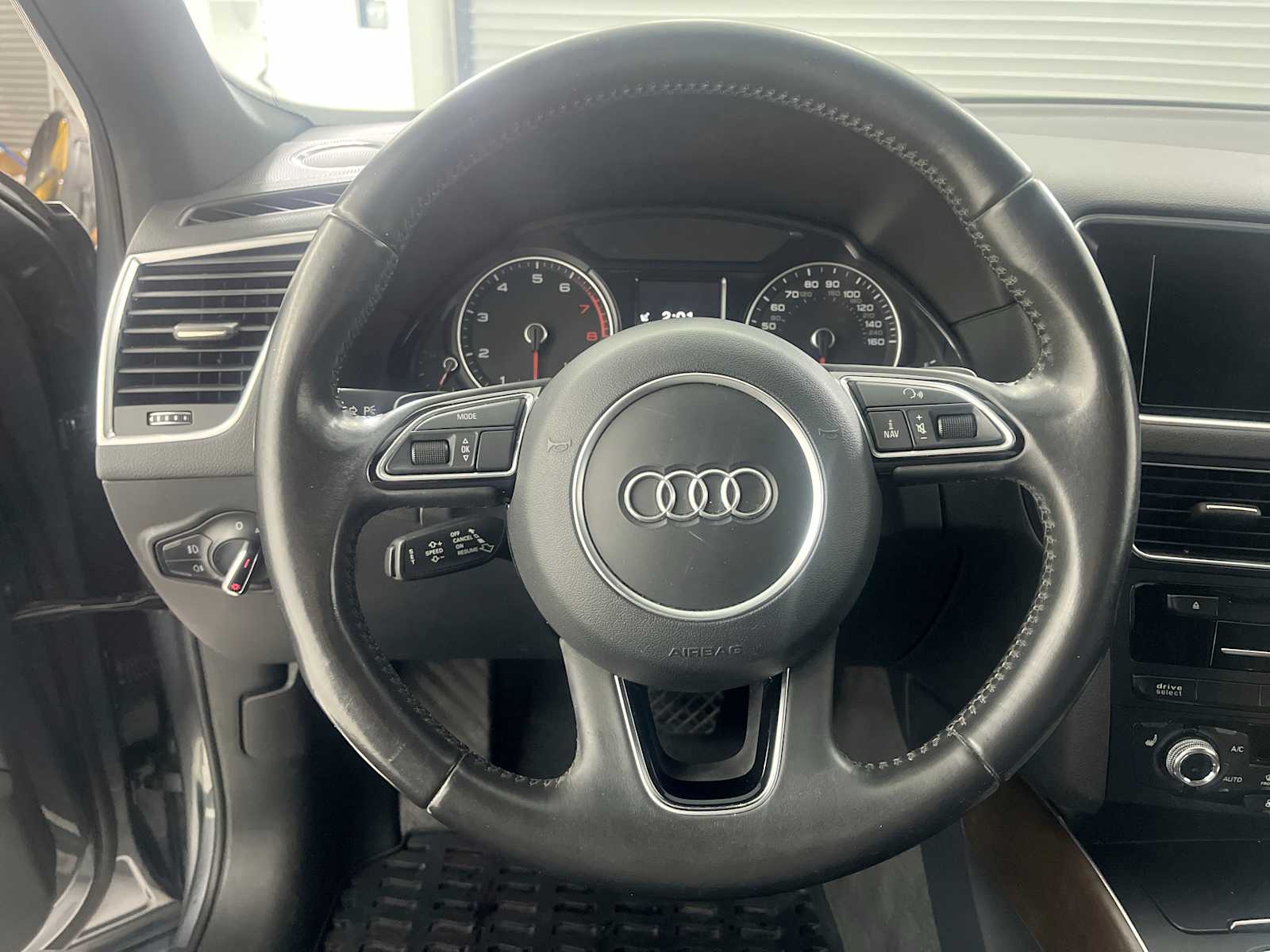 Thumbnail: 2016 Audi Q5 - 11