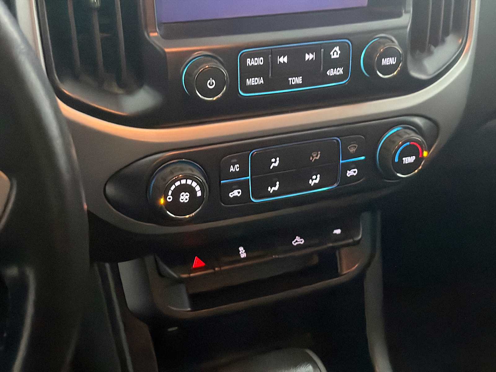 Thumbnail: 2018 Chevrolet Colorado - 16