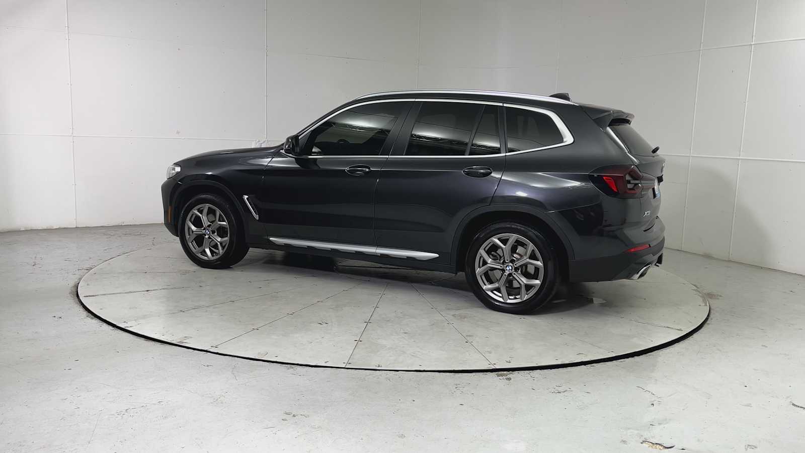 Thumbnail: 2022 BMW X3 - 4