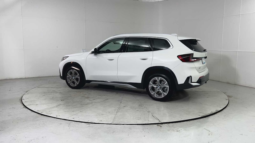 New 2026 BMW X1 xDrive28i SUV