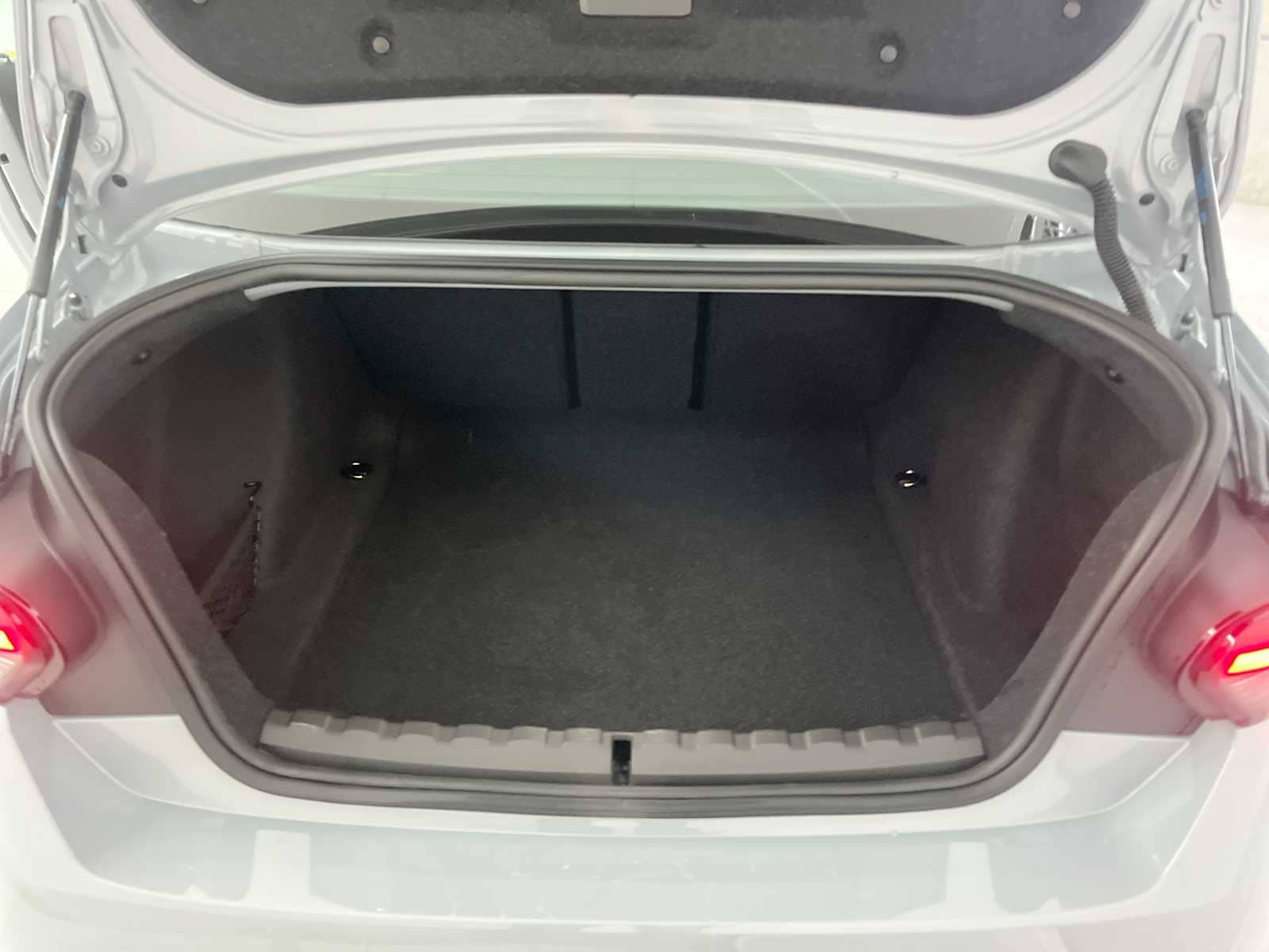 Thumbnail: 2026 BMW 2 Series - 21