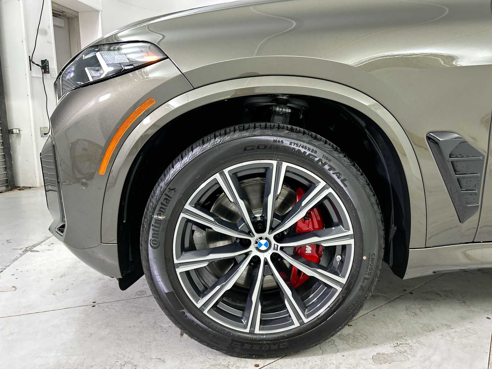 Thumbnail: 2026 BMW X5 - 19