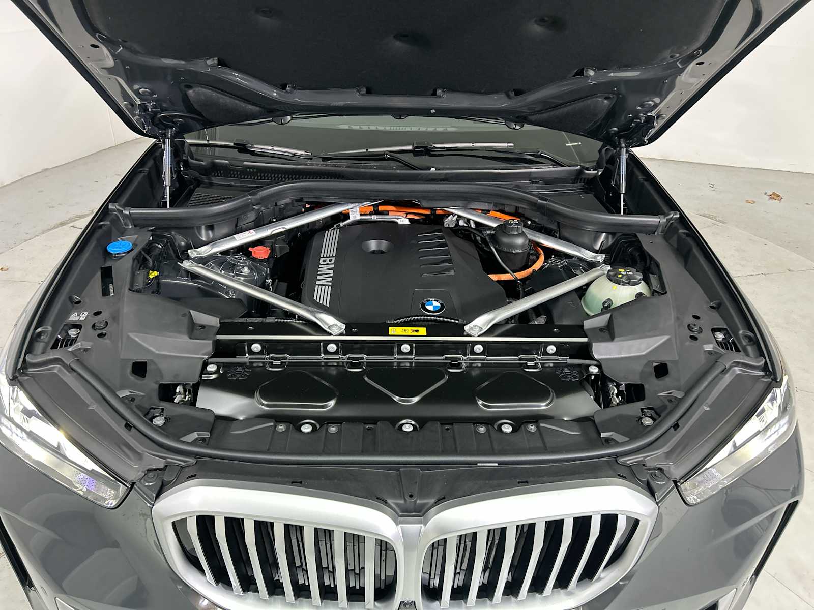 Thumbnail: 2026 BMW X5 - 18