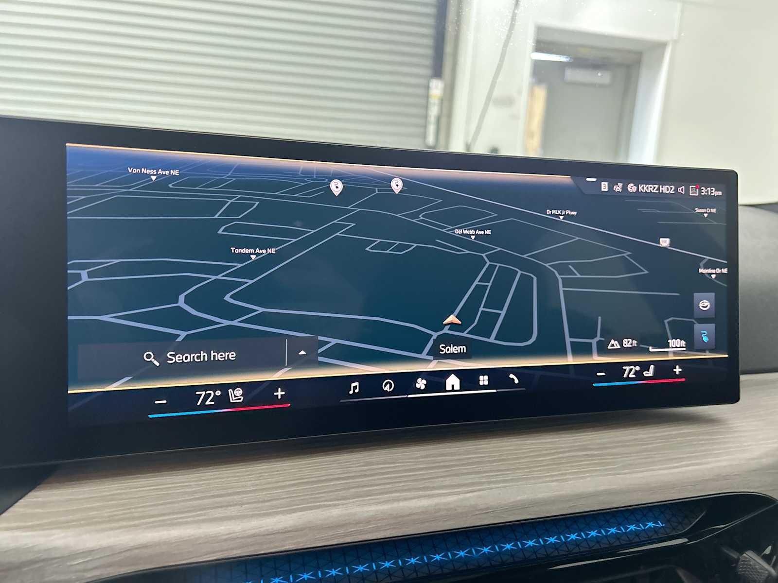 Thumbnail: 2026 BMW i4 - 20