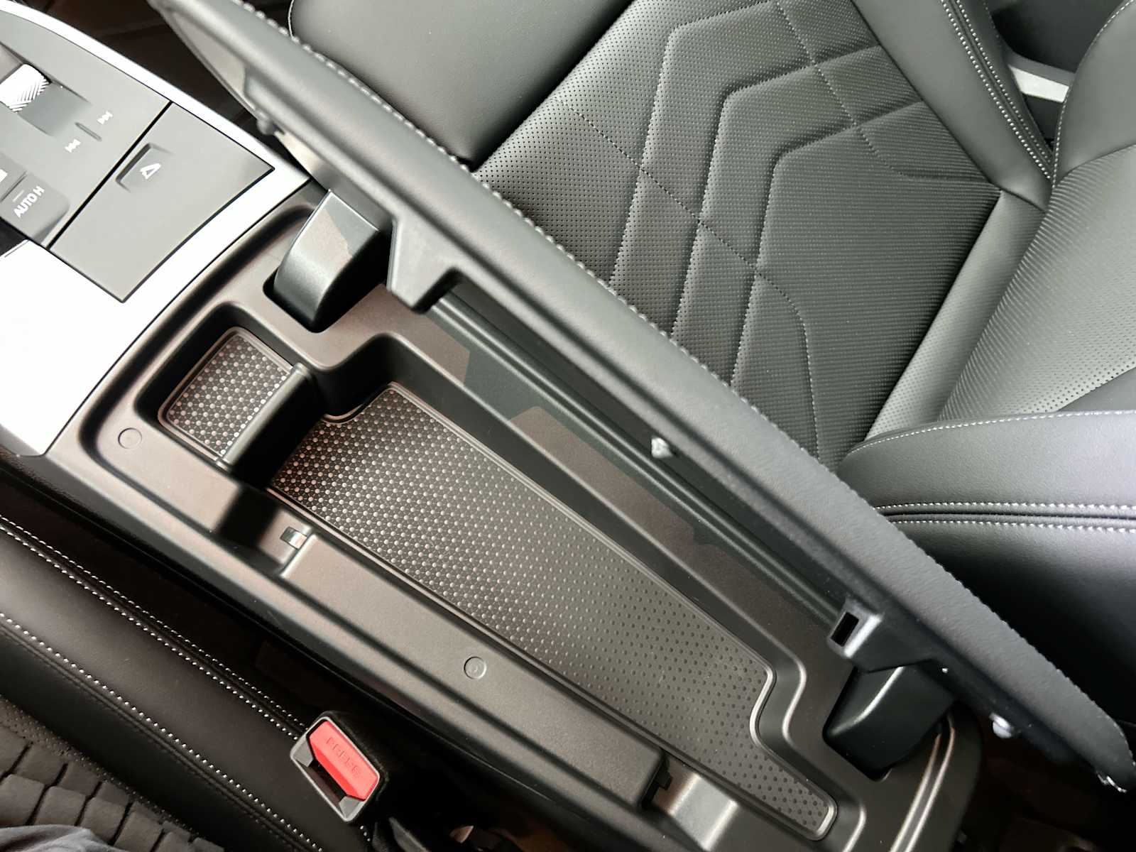 Thumbnail: 2026 BMW X1 - 23