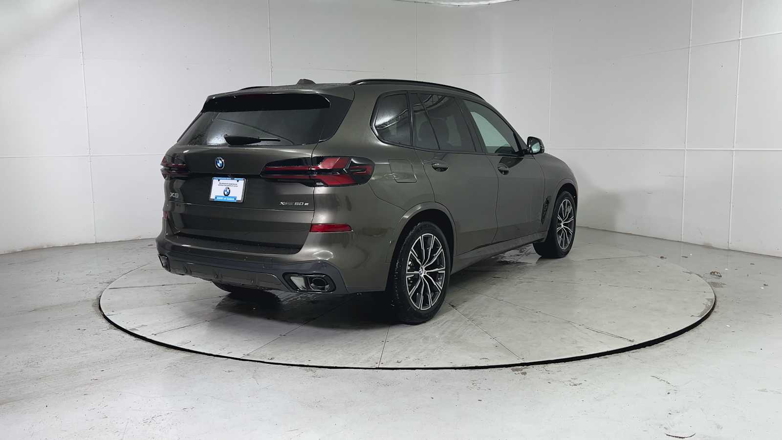 Thumbnail: 2026 BMW X5 - 2