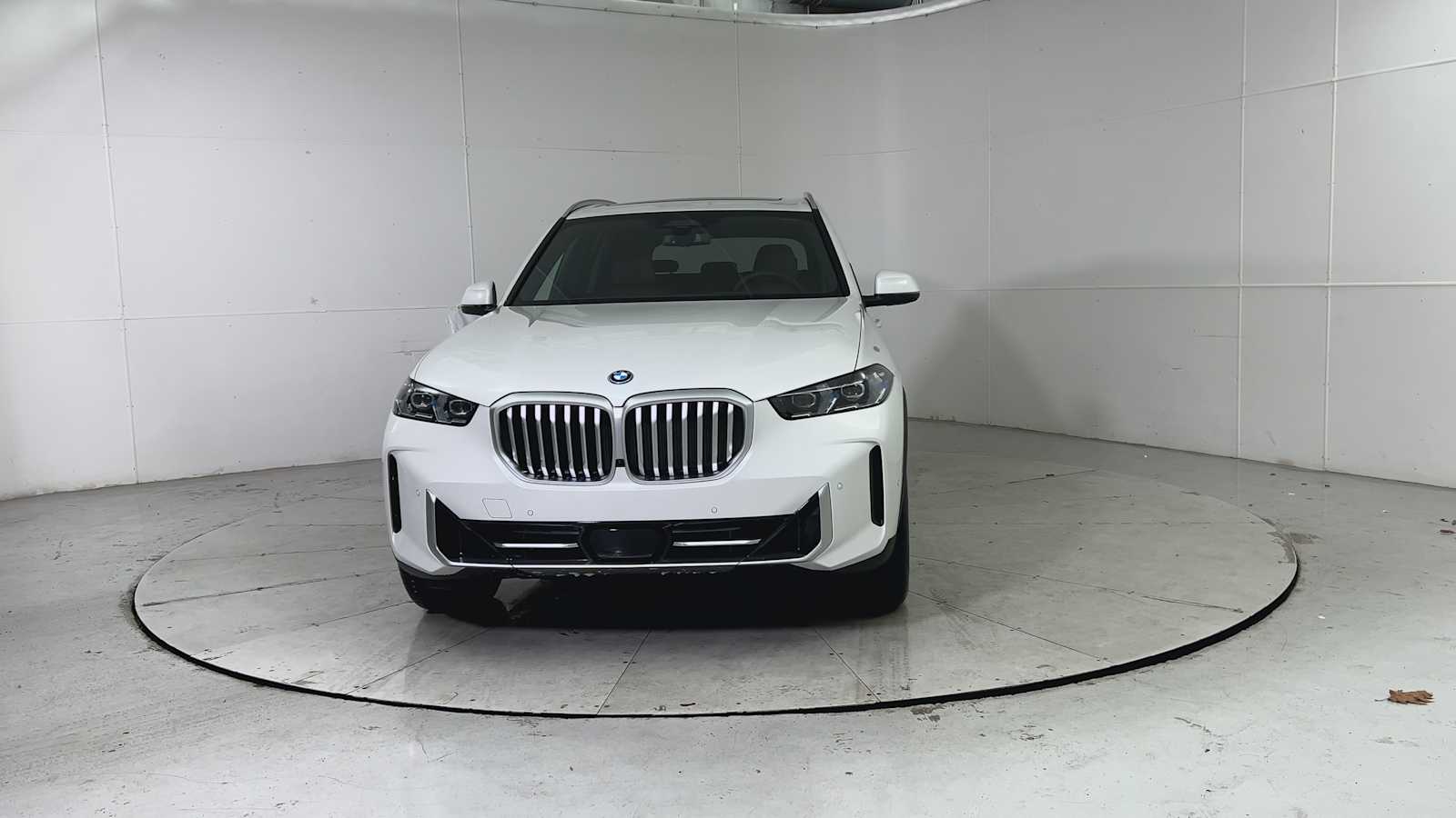 Thumbnail: 2026 BMW X5 - 7