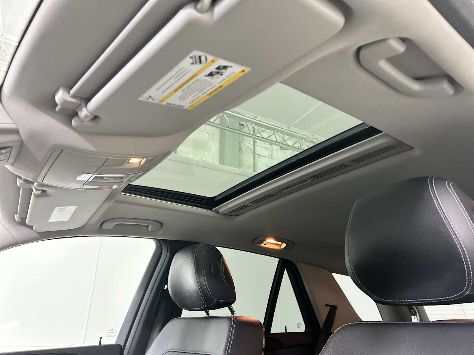 Thumbnail: 2014 Mercedes-Benz M-Class - 16