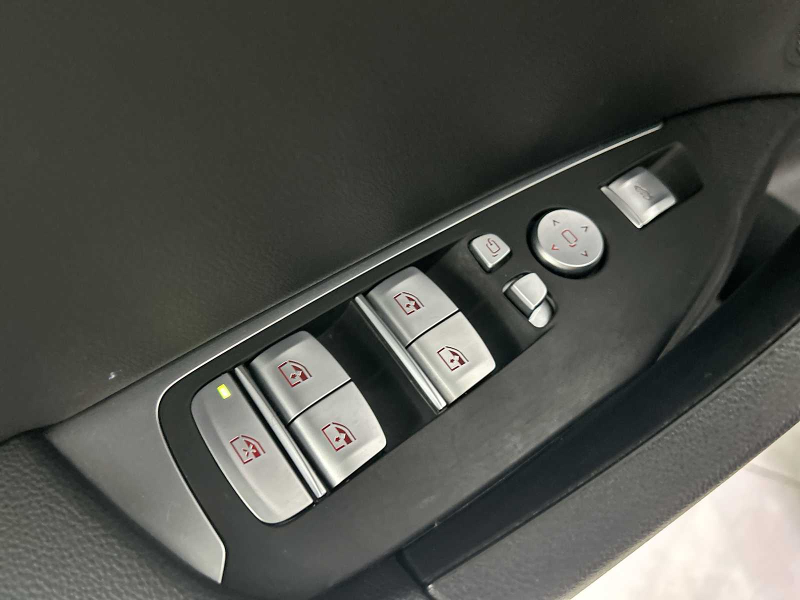 Thumbnail: 2024 BMW X3 - 15