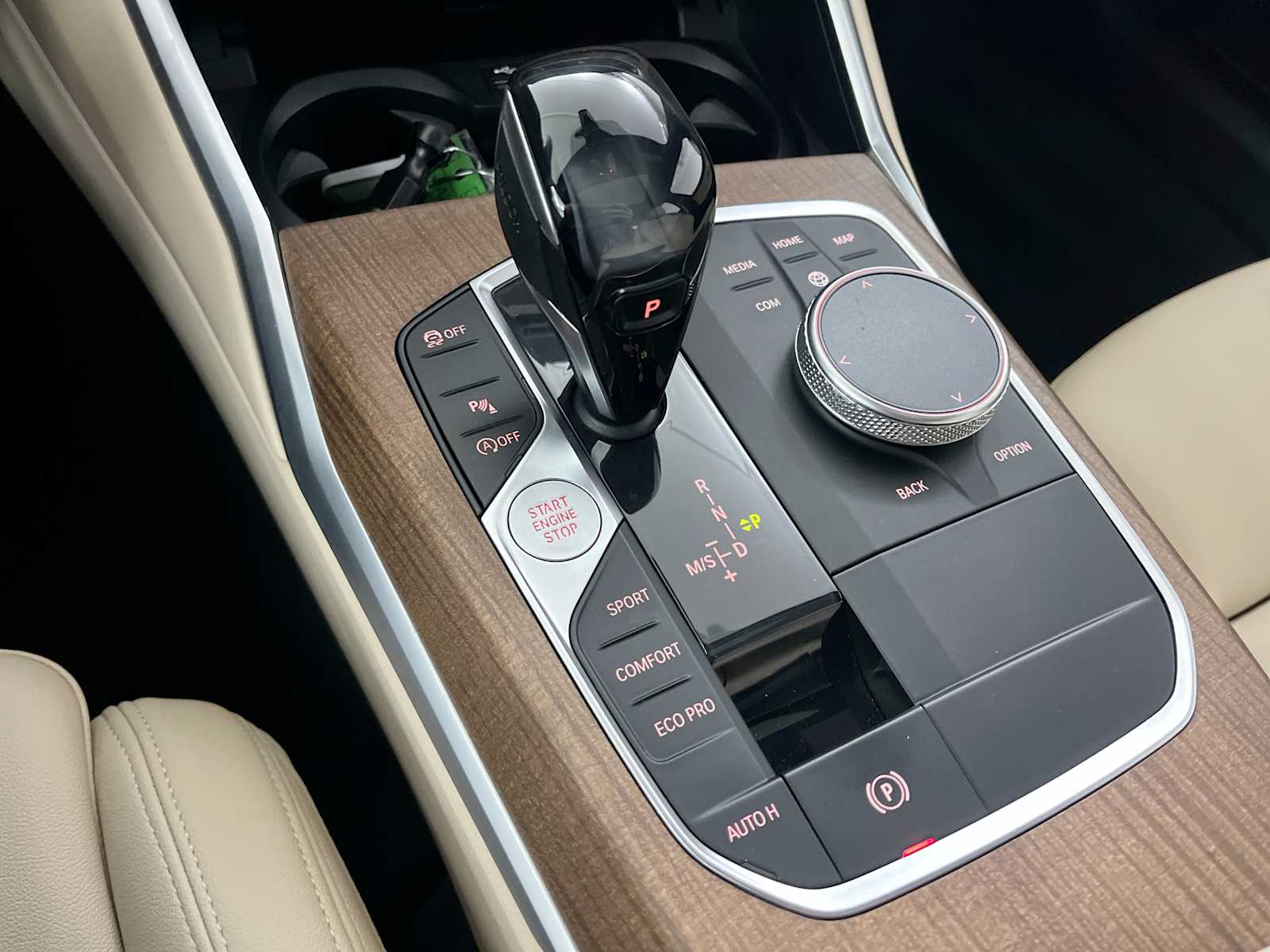 Thumbnail: 2019 BMW 3 Series - 22