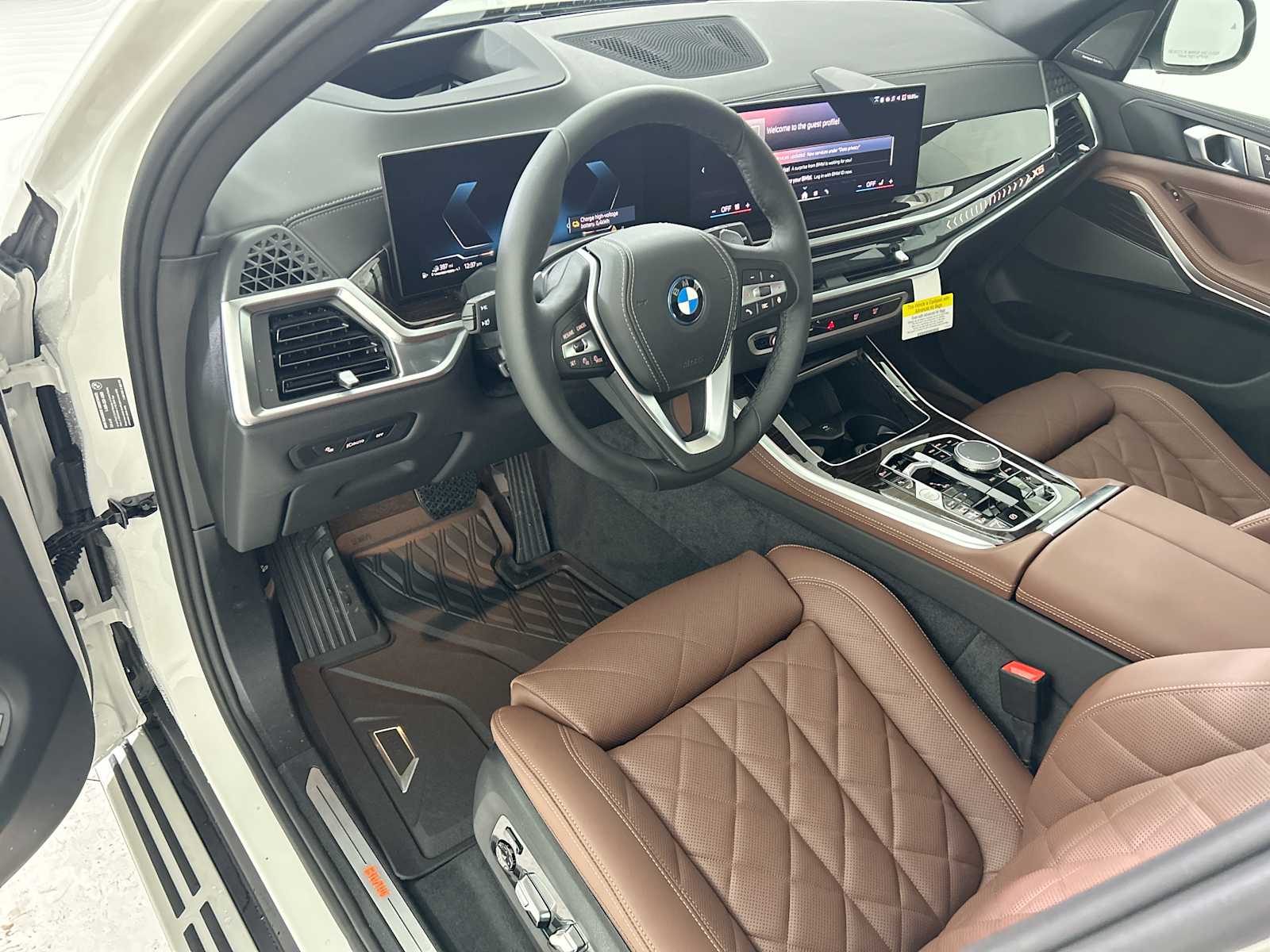 Thumbnail: 2026 BMW X5 - 11