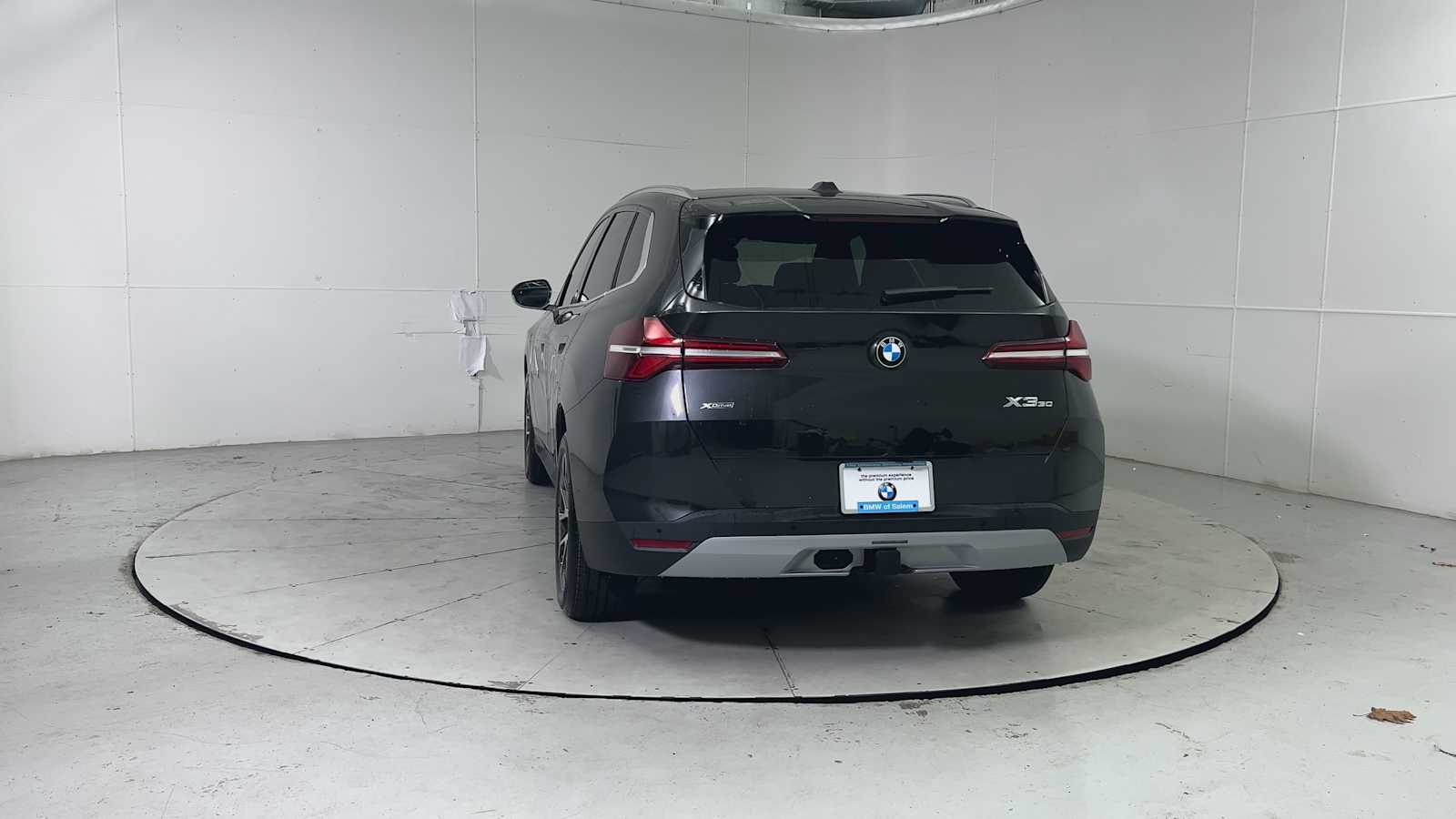 Thumbnail: 2026 BMW X3 - 3