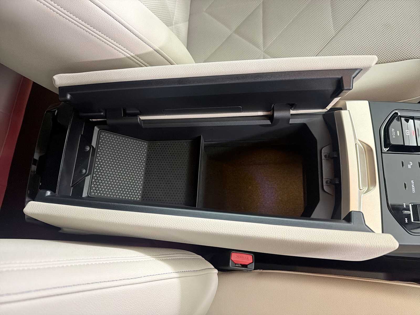 Thumbnail: 2026 BMW iX - 26