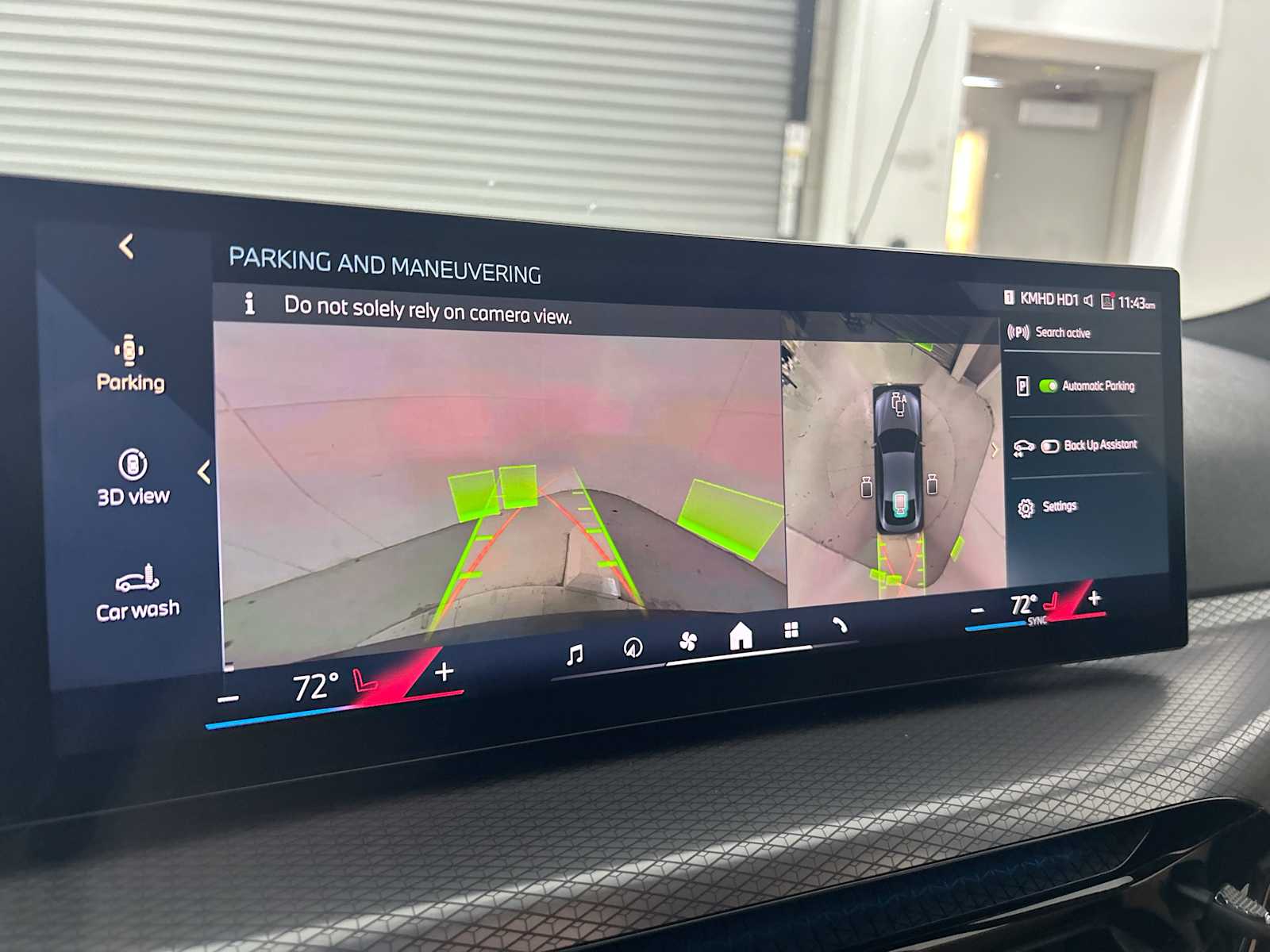 Thumbnail: 2025 BMW i4 - 24