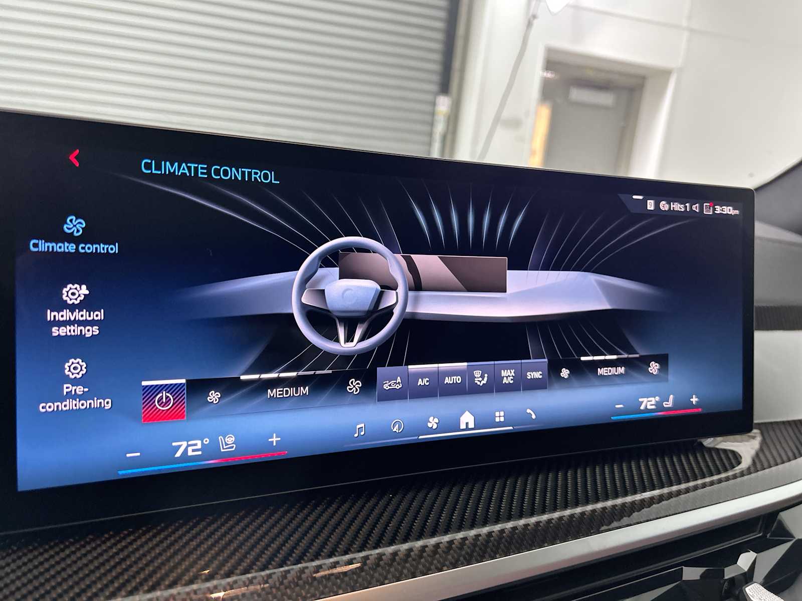 Thumbnail: 2026 BMW X5 - 17