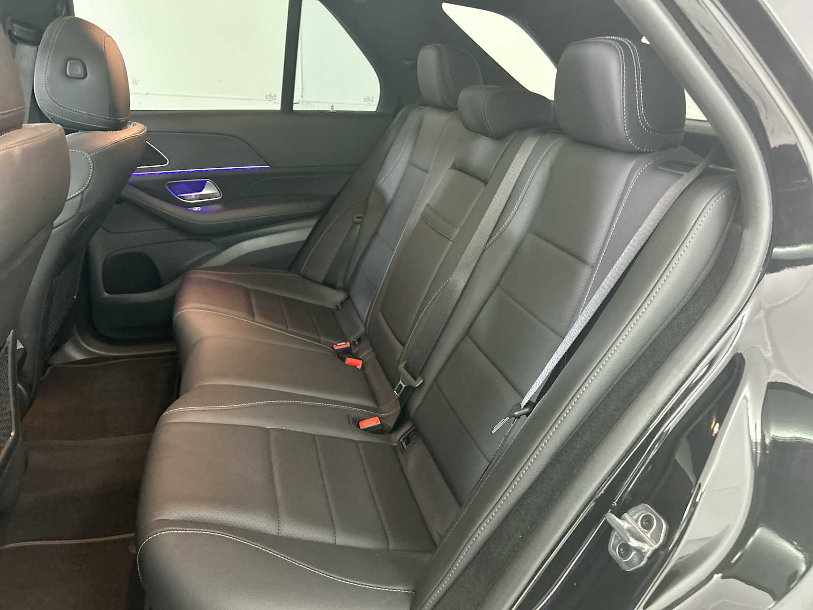 Thumbnail: 2025 Mercedes-Benz GLE - 25