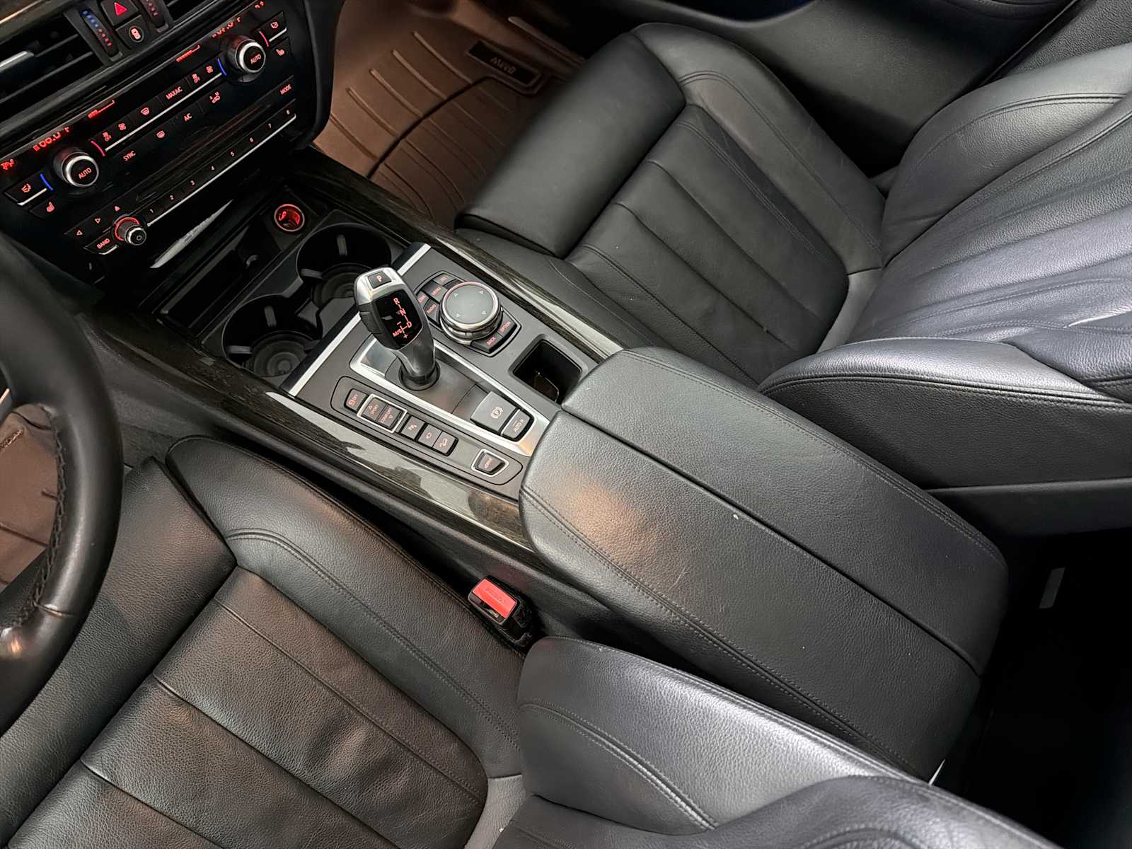 Thumbnail: 2016 BMW X5 - 23