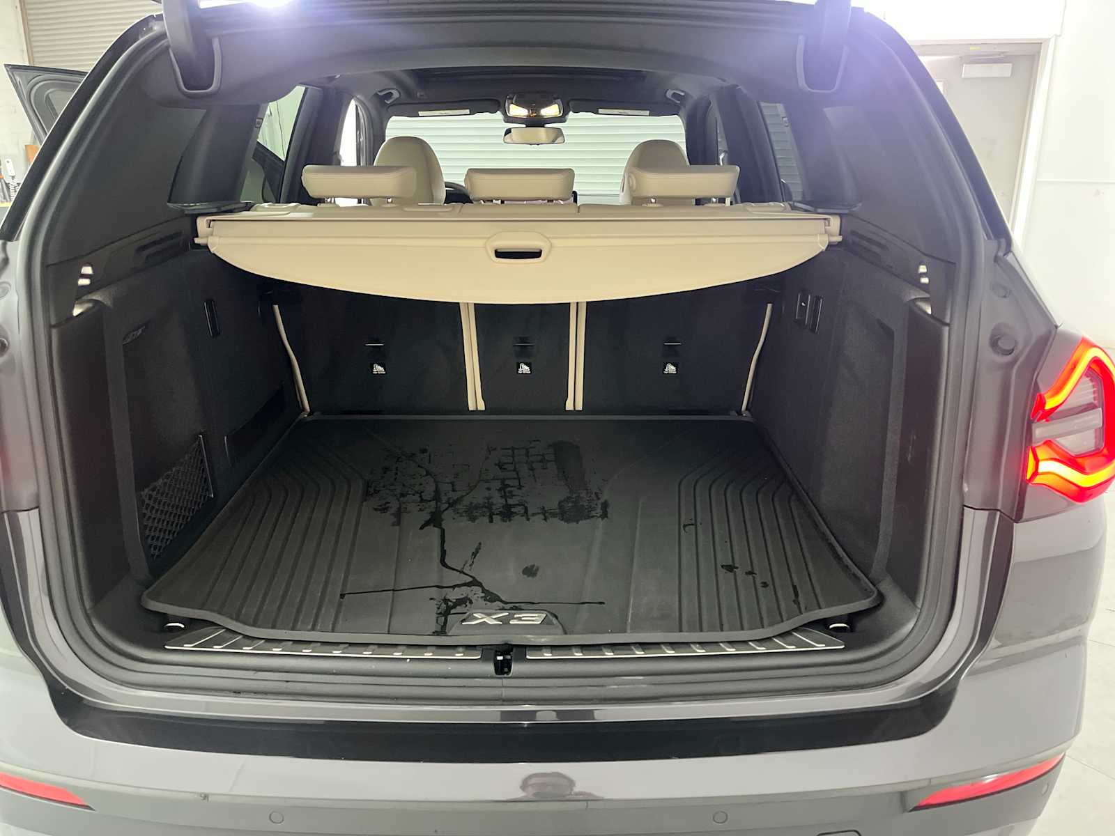 Thumbnail: 2022 BMW X3 - 21