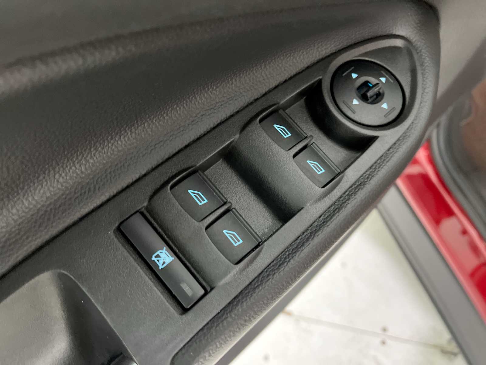 Thumbnail: 2018 Ford Escape - 15