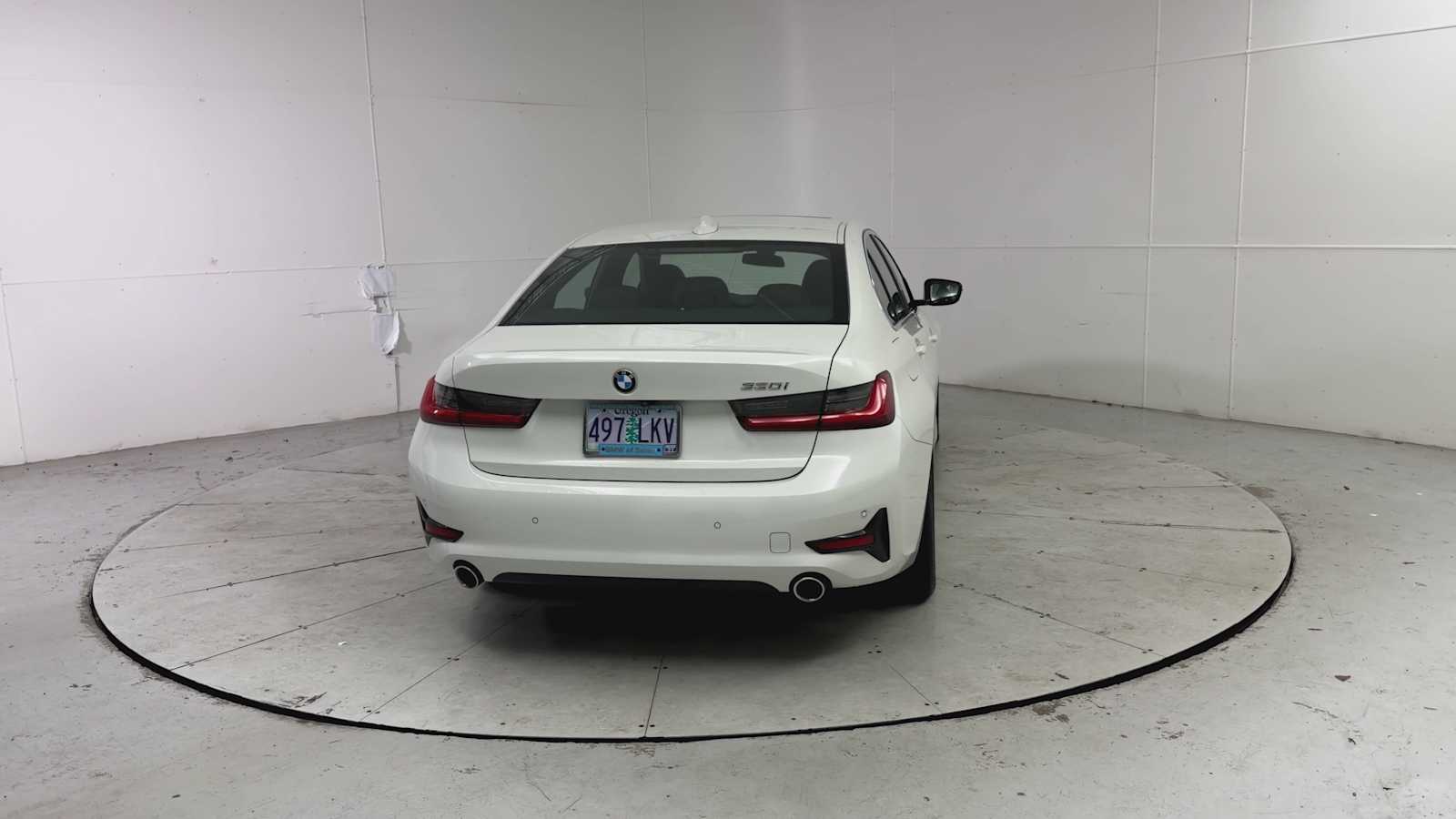 Thumbnail: 2019 BMW 3 Series - 4