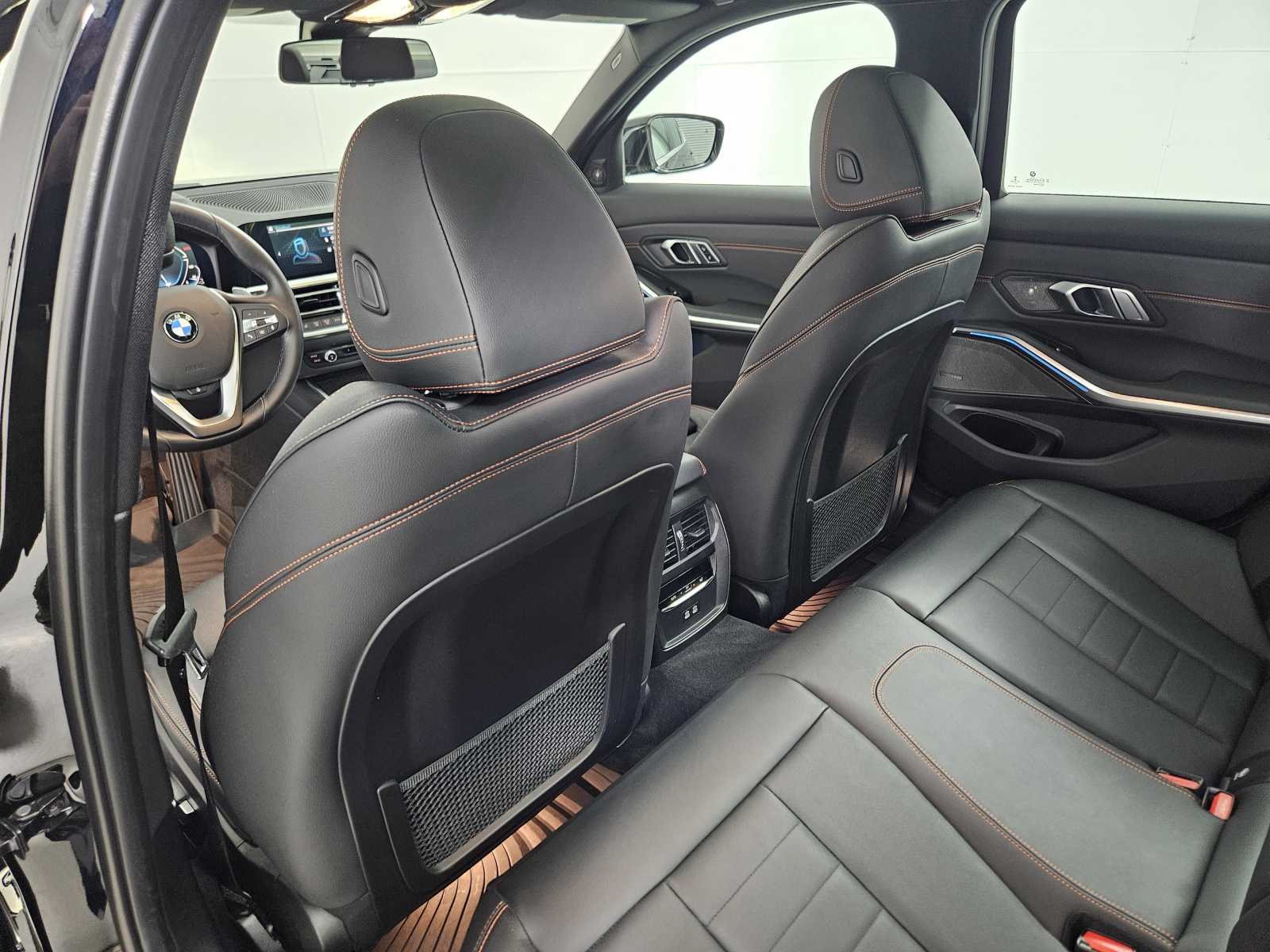 2021 BMW 3 Series 330e 18