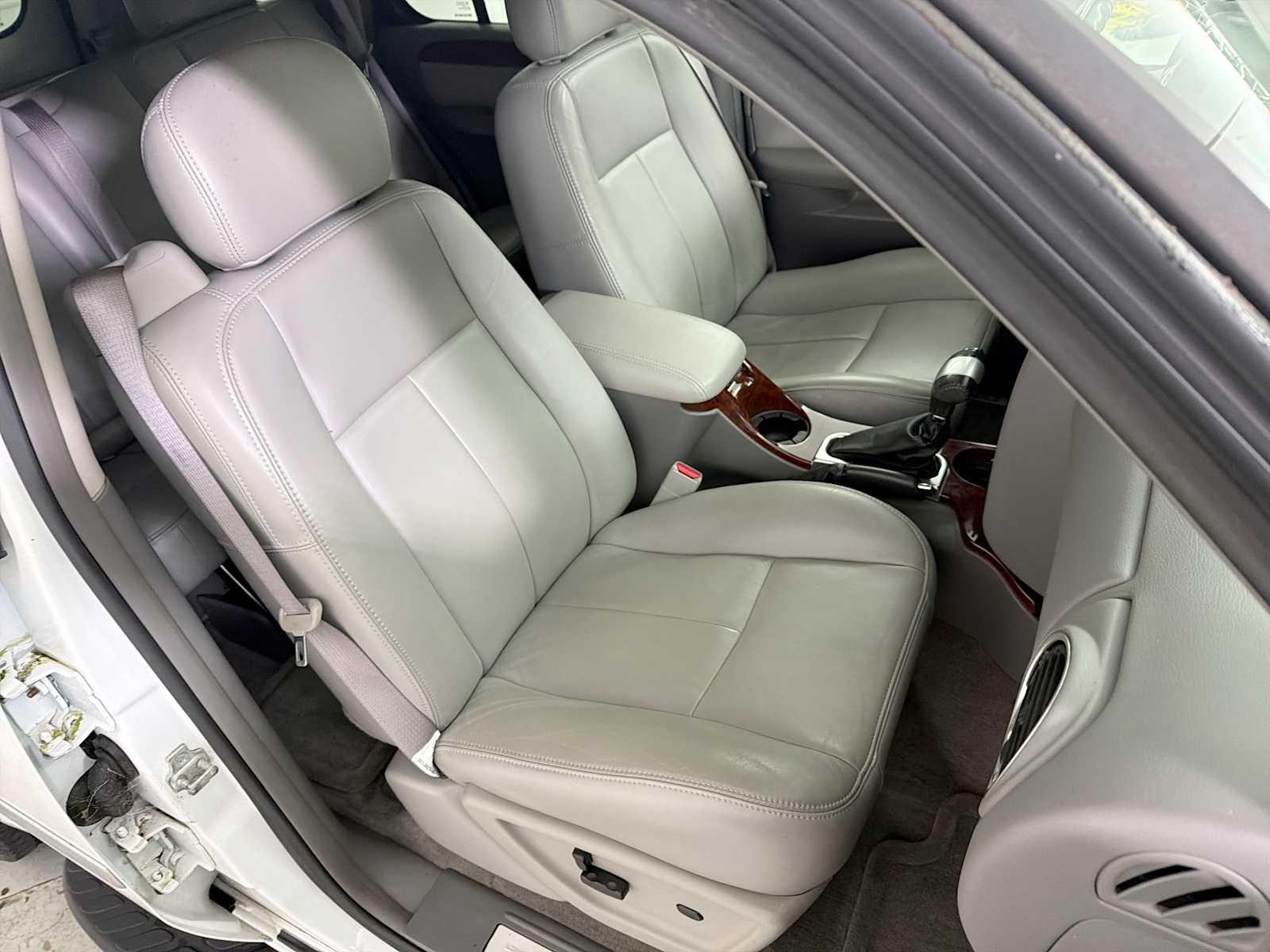 Thumbnail: 2006 GMC Envoy - 24