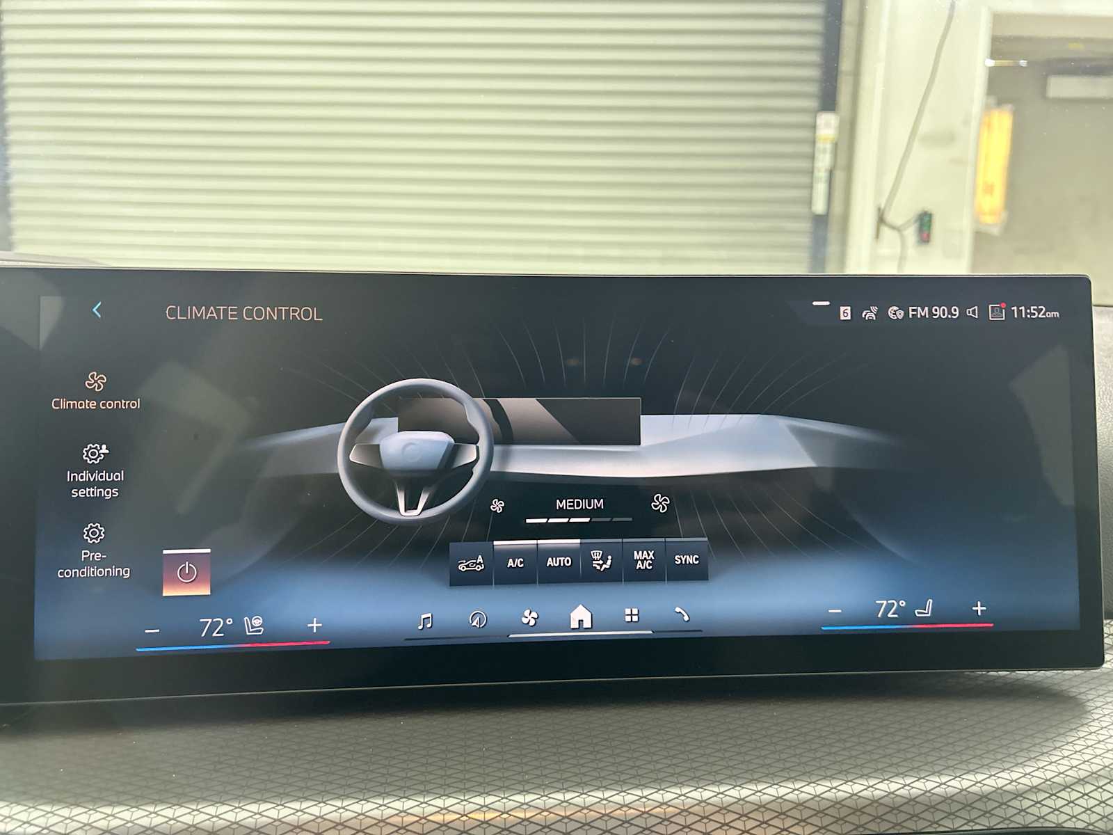 Thumbnail: 2026 BMW 3 Series - 17