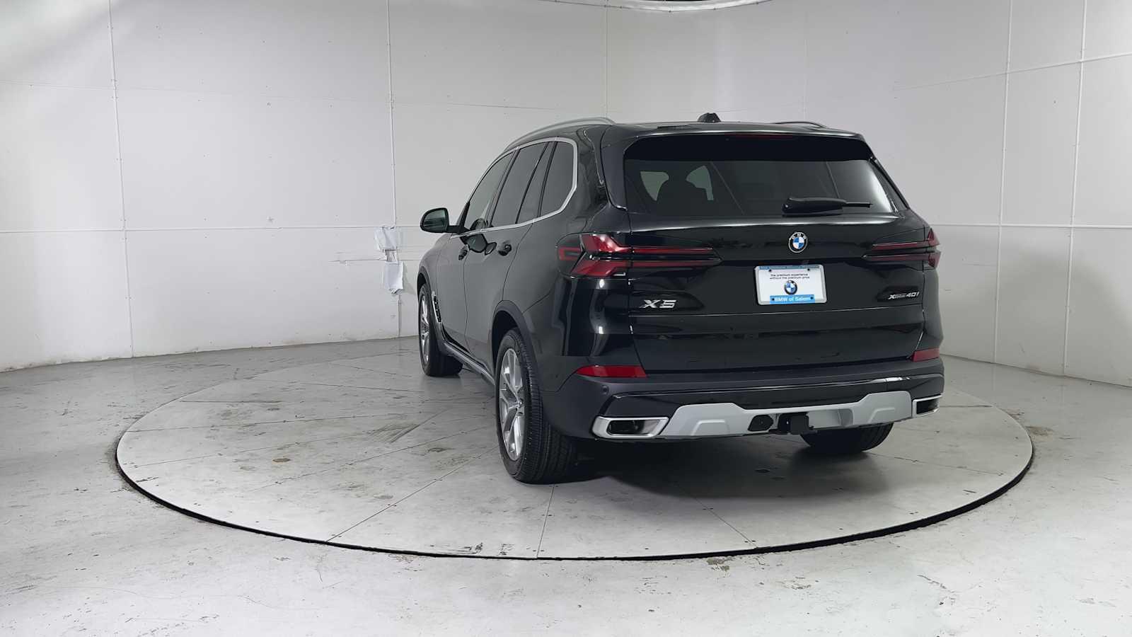 Thumbnail: 2026 BMW X5 - 3