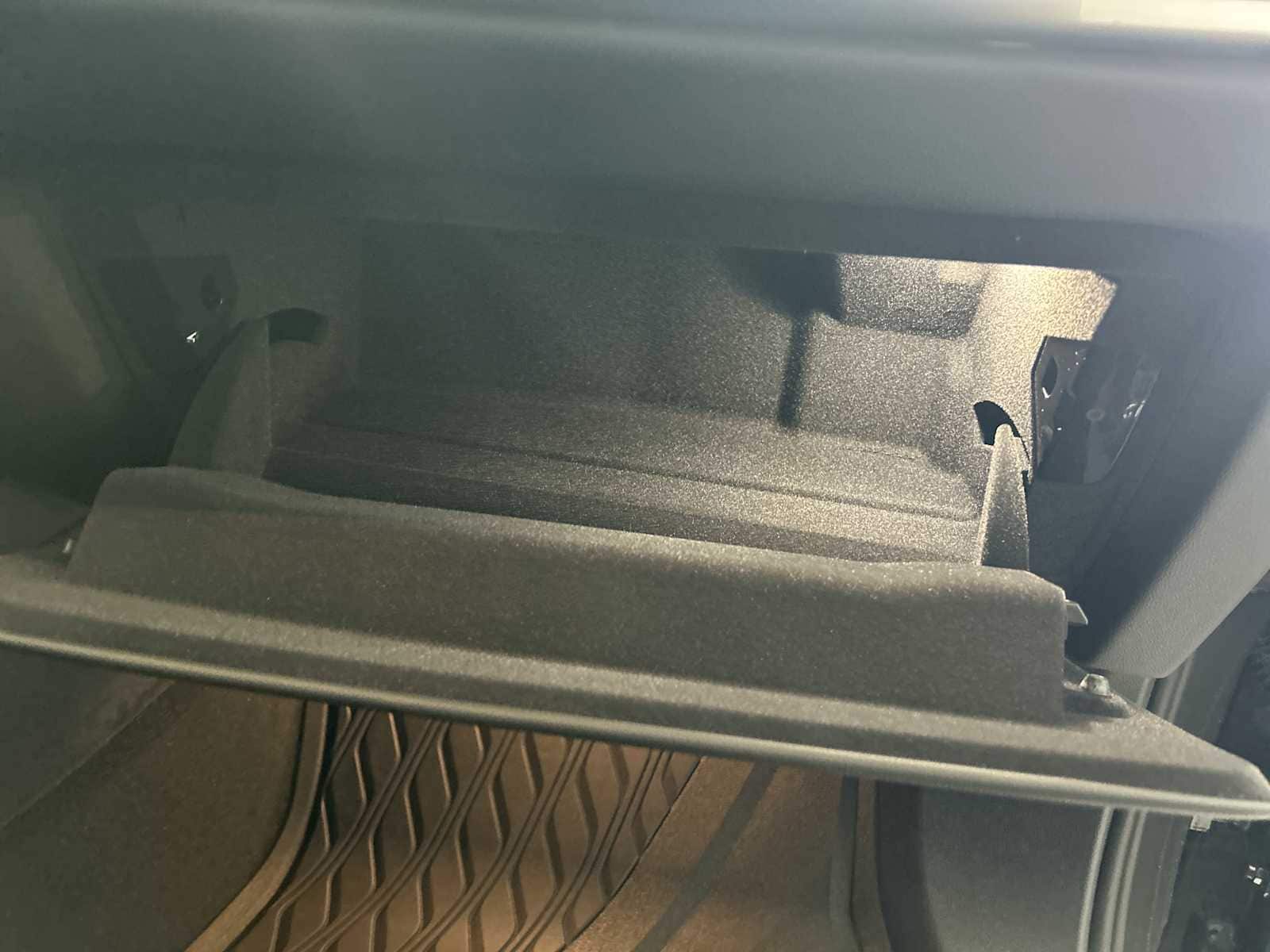 Thumbnail: 2026 BMW X5 - 27