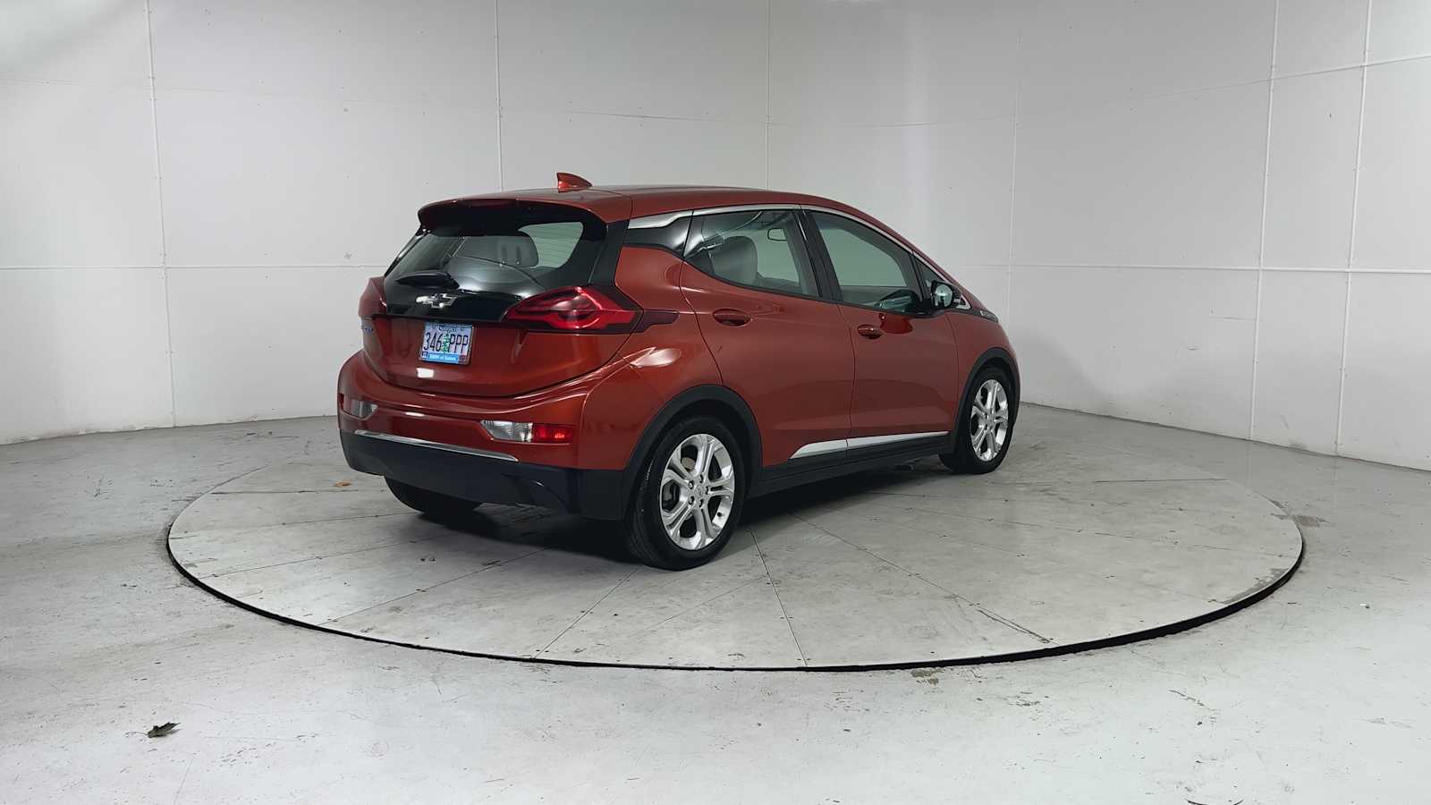 Used 2020 Chevrolet Bolt EV LT with VIN 1G1FY6S0XL4116105 for sale in Salem, OR