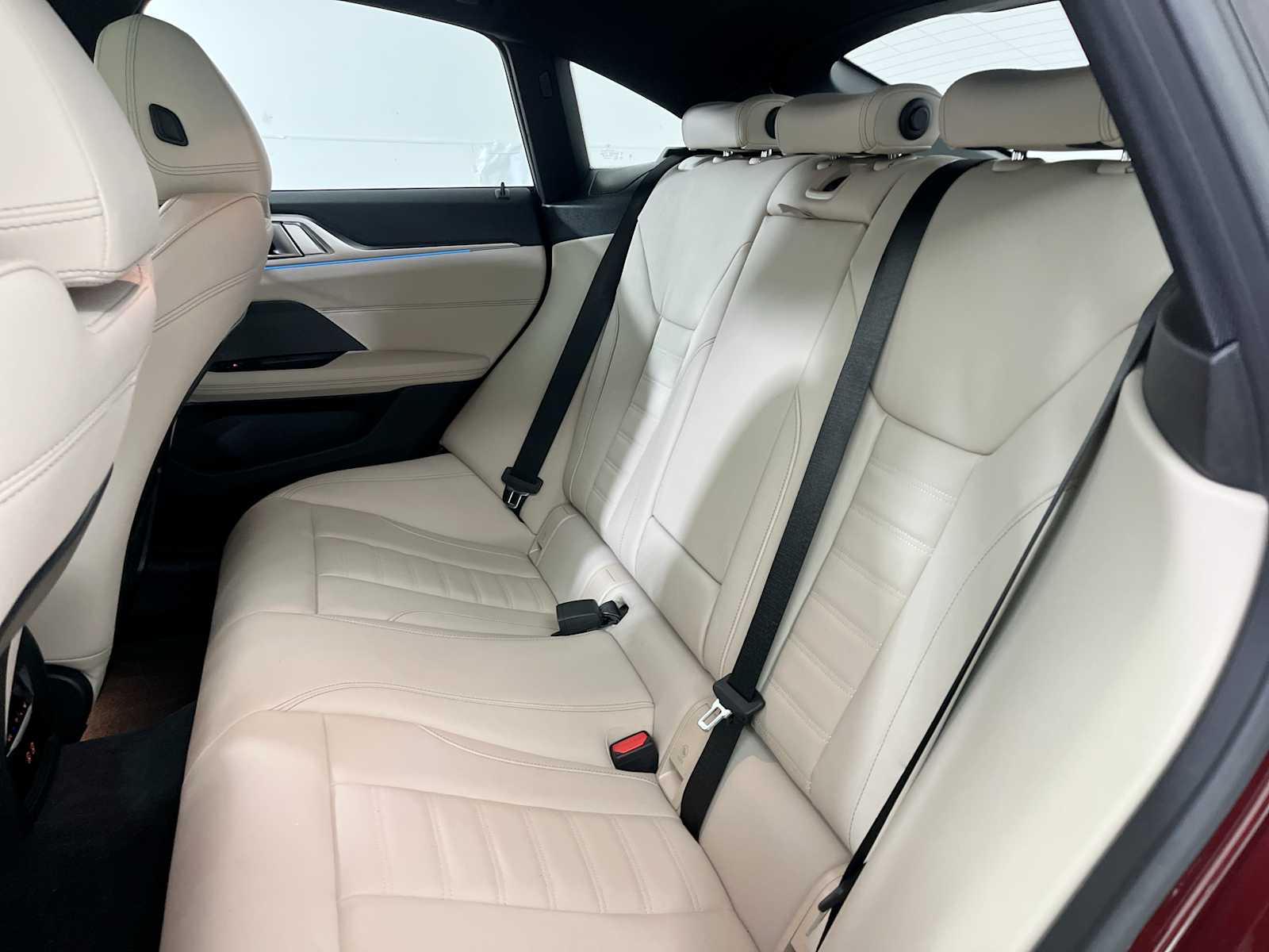 Thumbnail: 2023 BMW i4 - 31